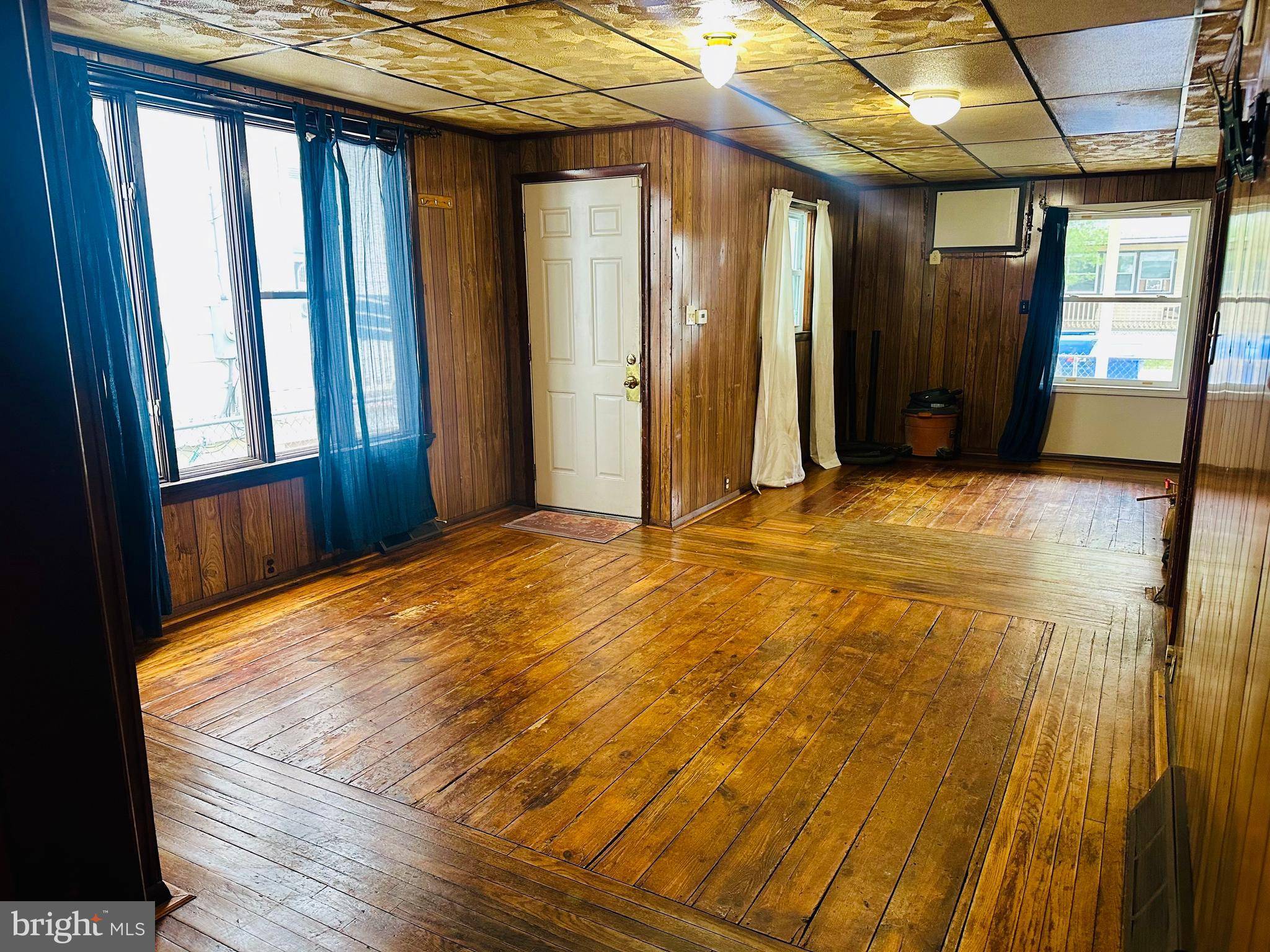 Millville, NJ 08332,315 S 3RD ST