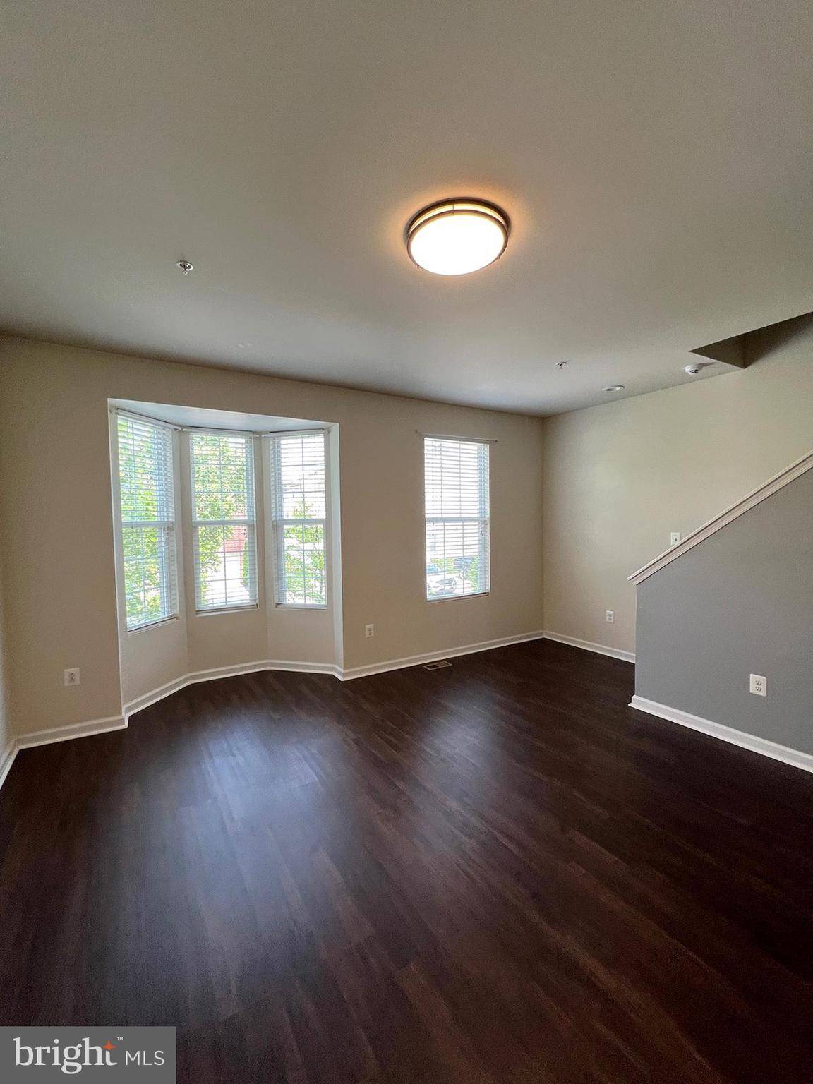Glen Burnie, MD 21060,513 KINGLETS ROOST LN