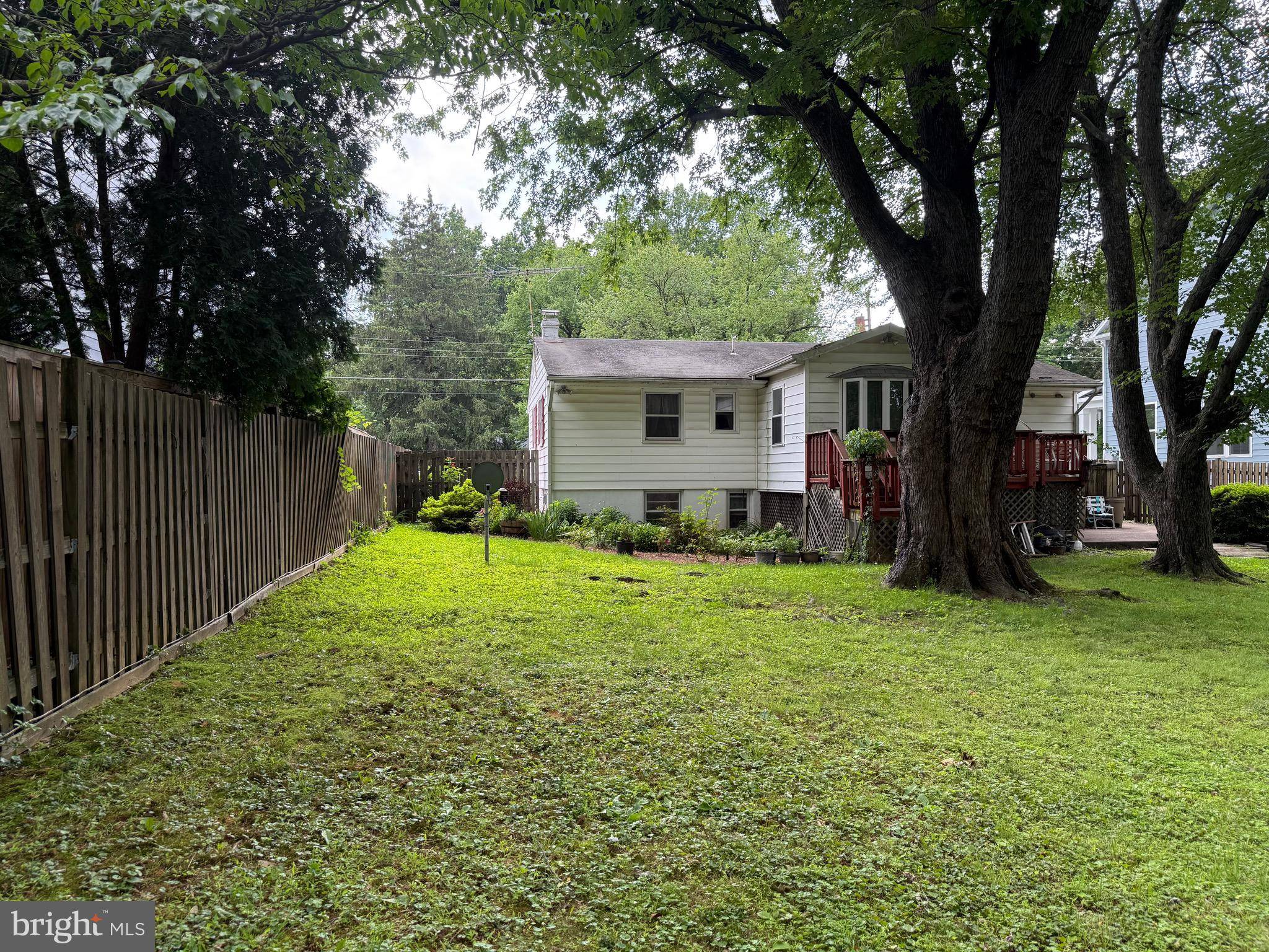 Vienna, VA 22180,1104 WARE ST SW