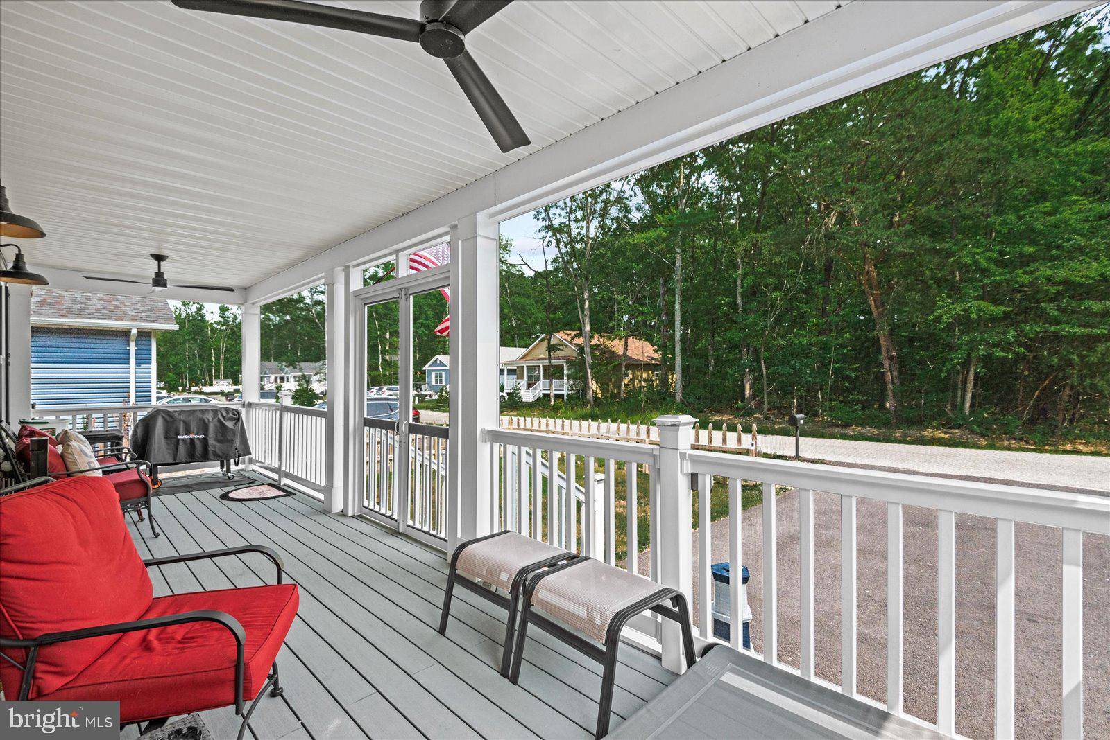 Colonial Beach, VA 22443,279 9TH ST