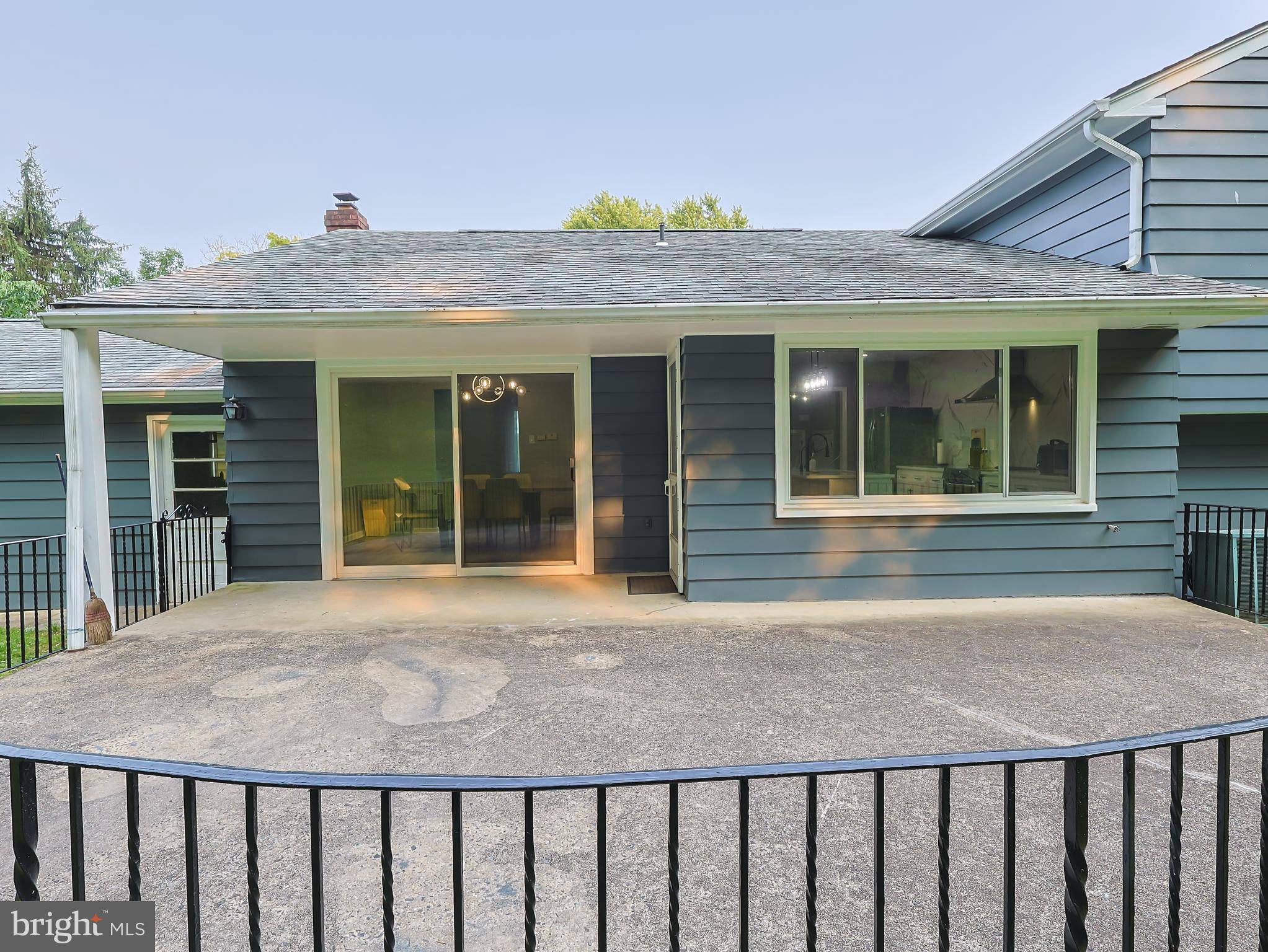 Jenkintown, PA 19046,1950 VALLEY RD
