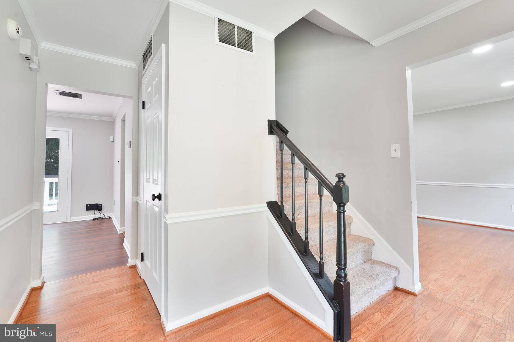 Dumfries, VA 22025,15871 MONTVIEW DR