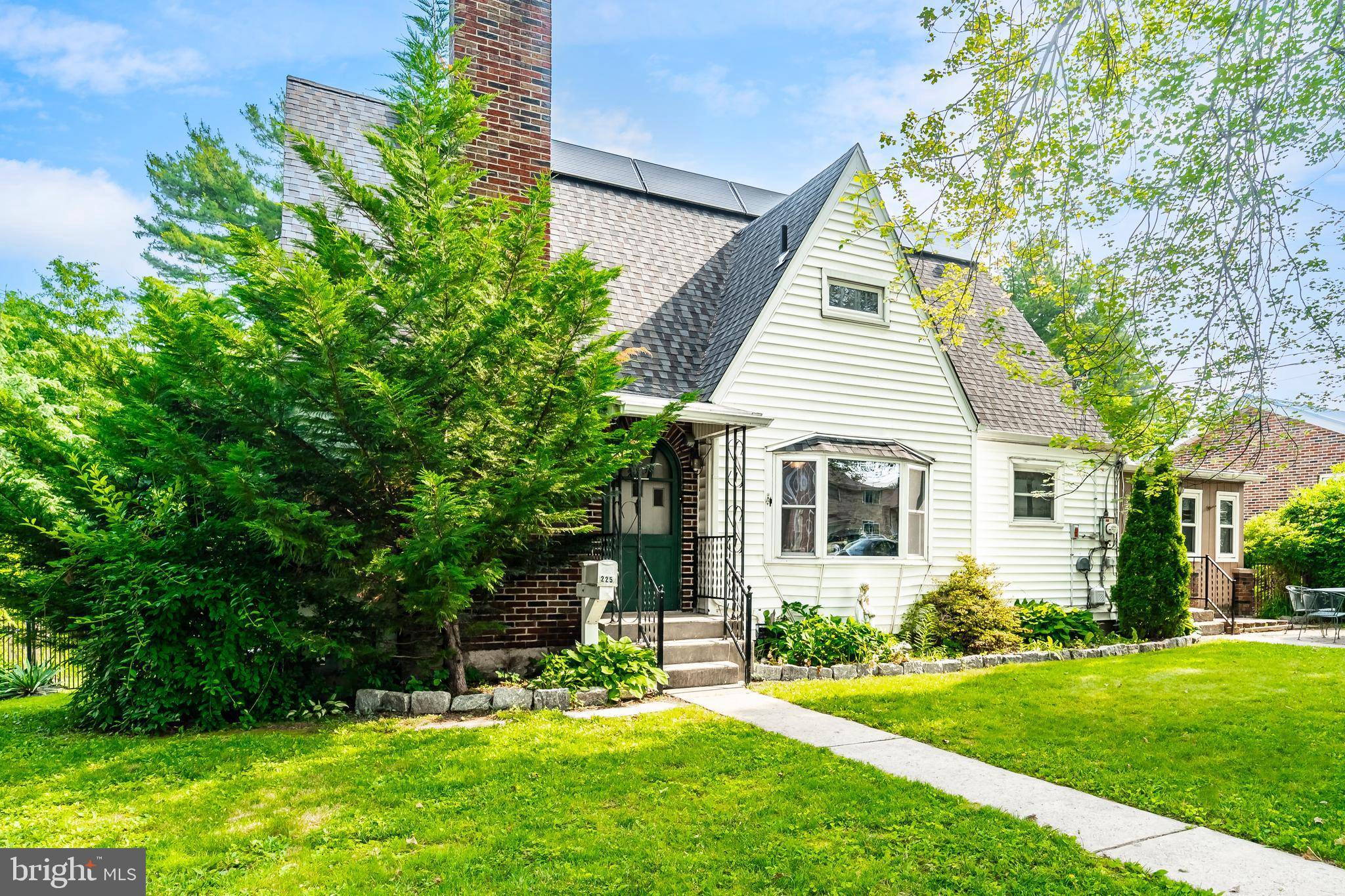 Coopersburg, PA 18036,225 E STATE ST