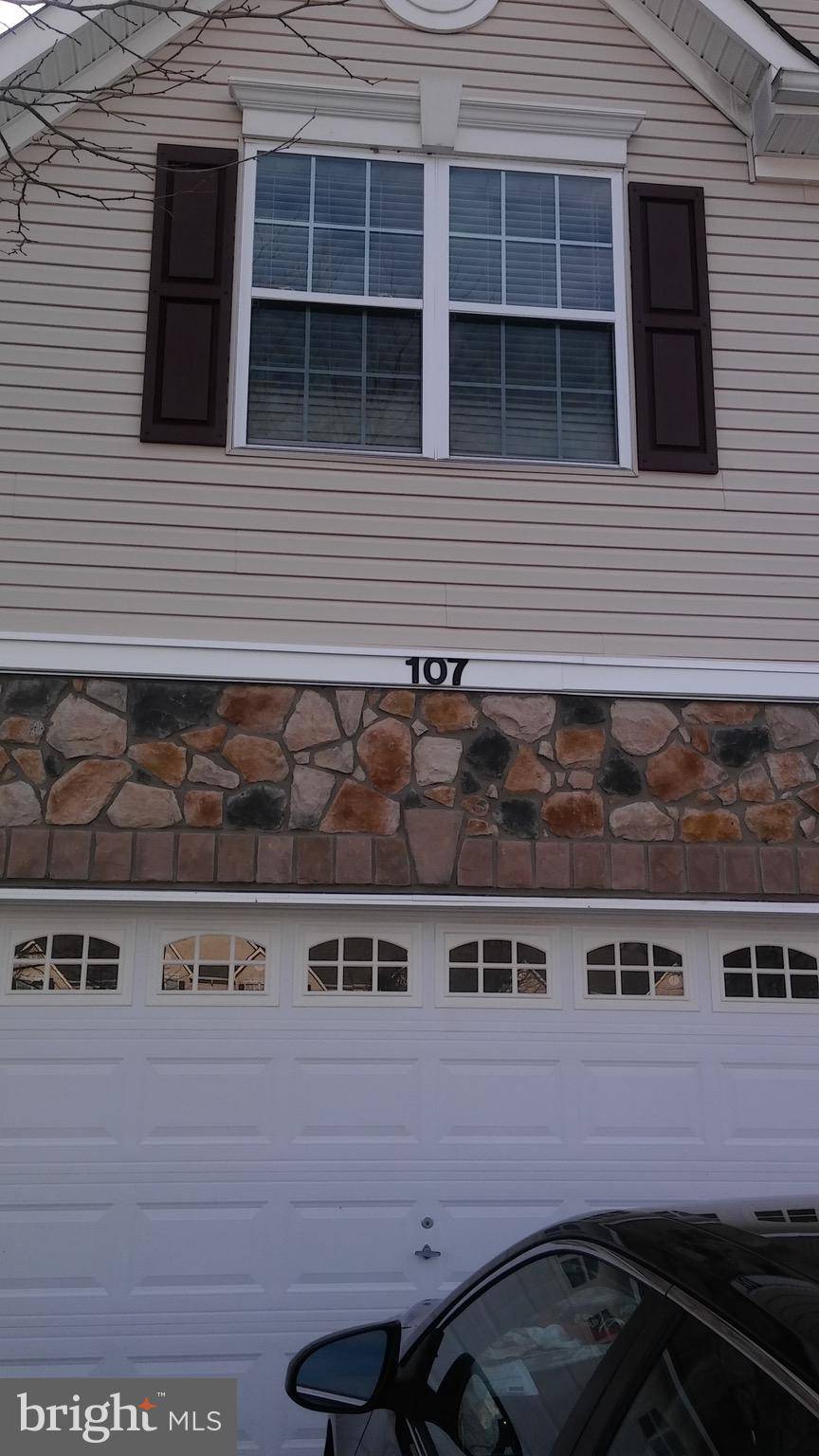 Pennington, NJ 08534,107 NEWMAN CT