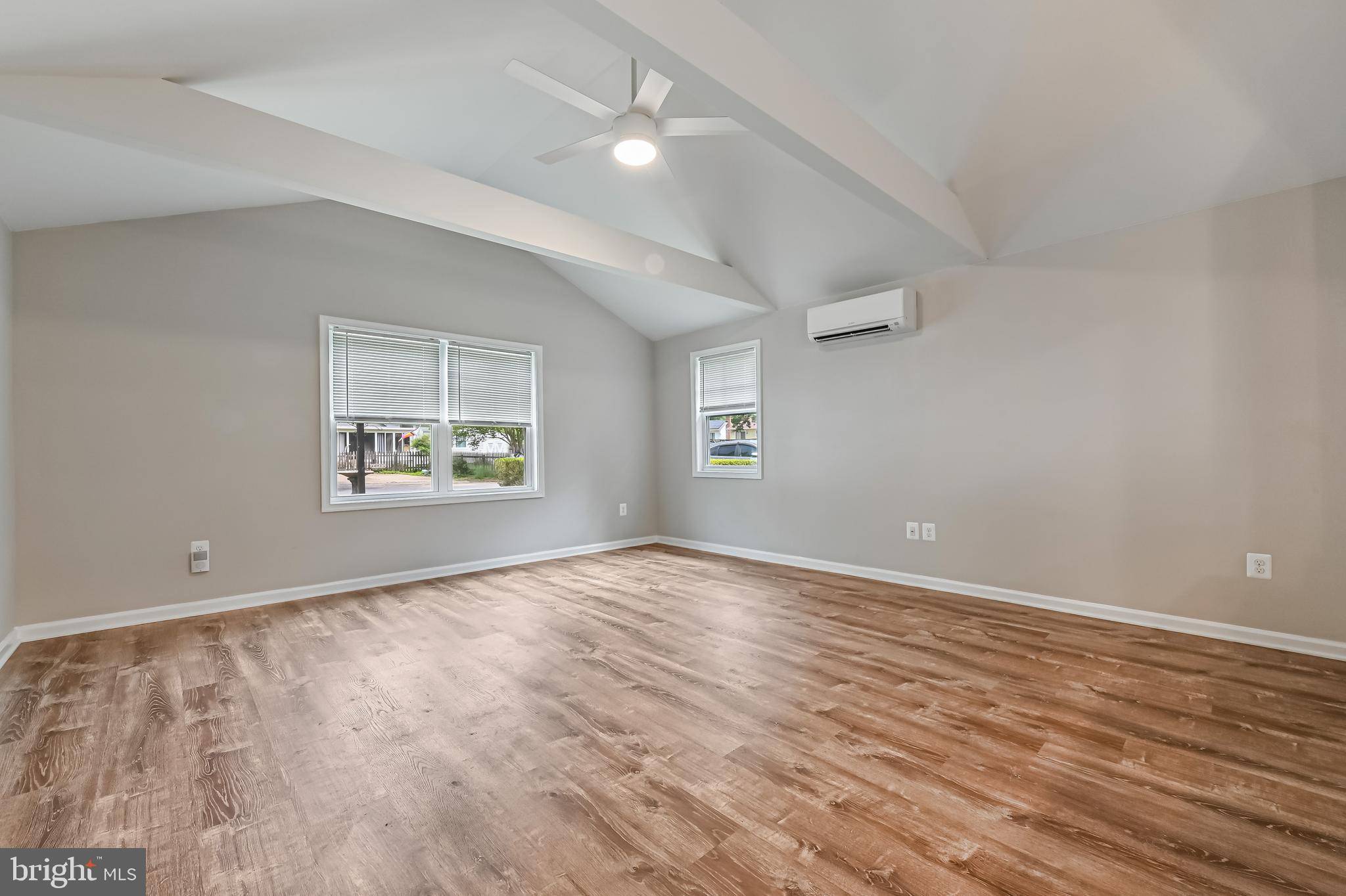Edgewater, MD 21037,405 BAYVIEW DR