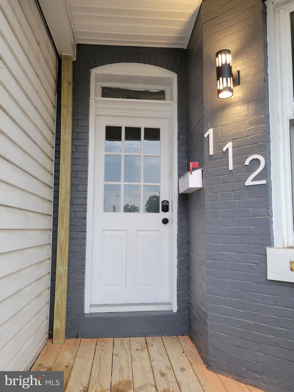 Hanover, PA 17331,112 LOCUST ST