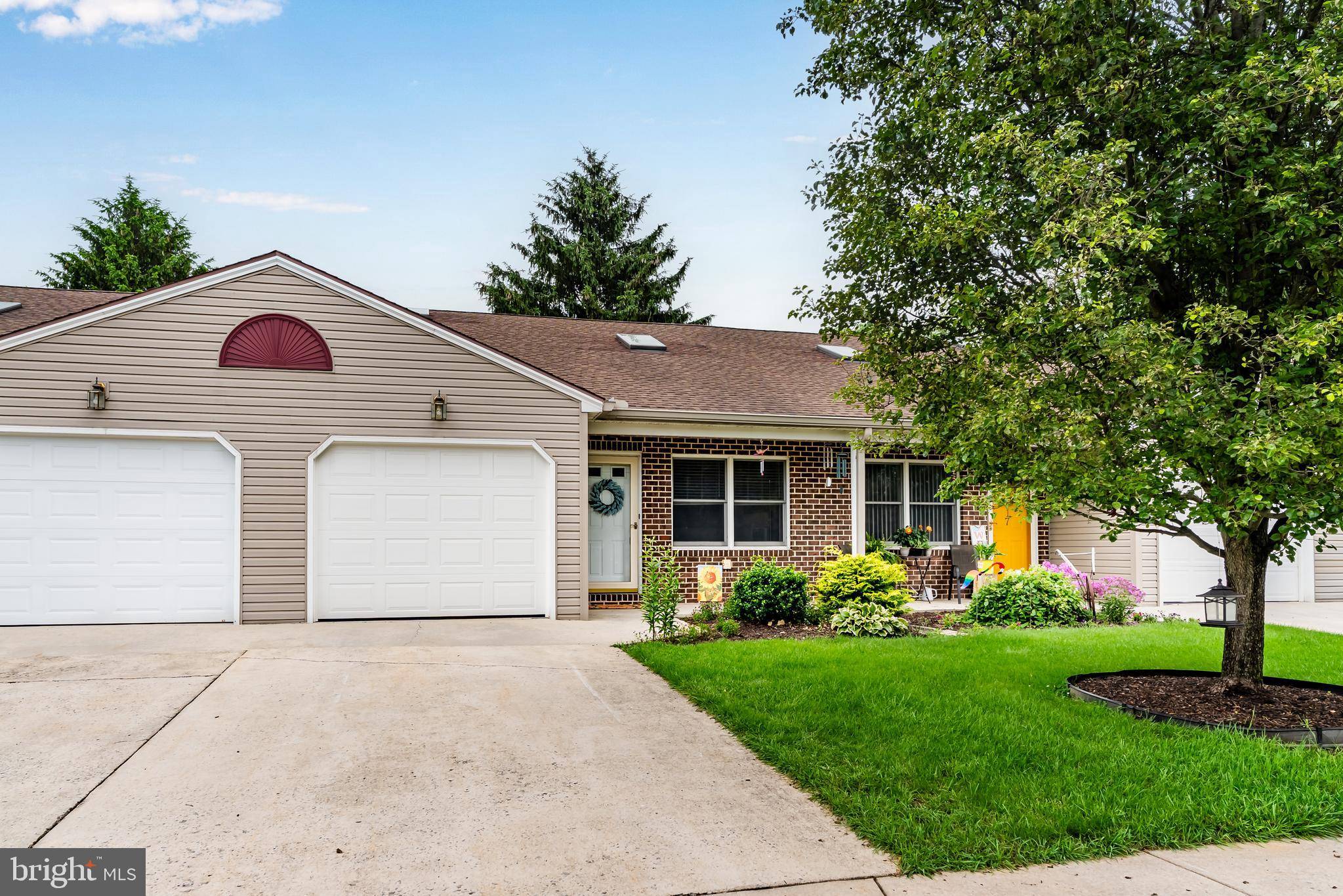 Carlisle, PA 17013,419 DOGWOOD CT