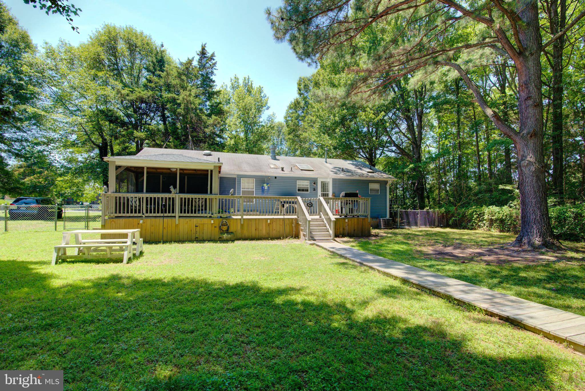 Colonial Beach, VA 22443,2800 WAKEFIELD ST