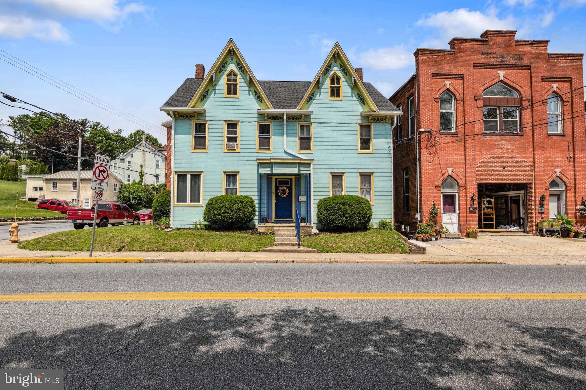 Yoe, PA 17313,74 S MAIN ST