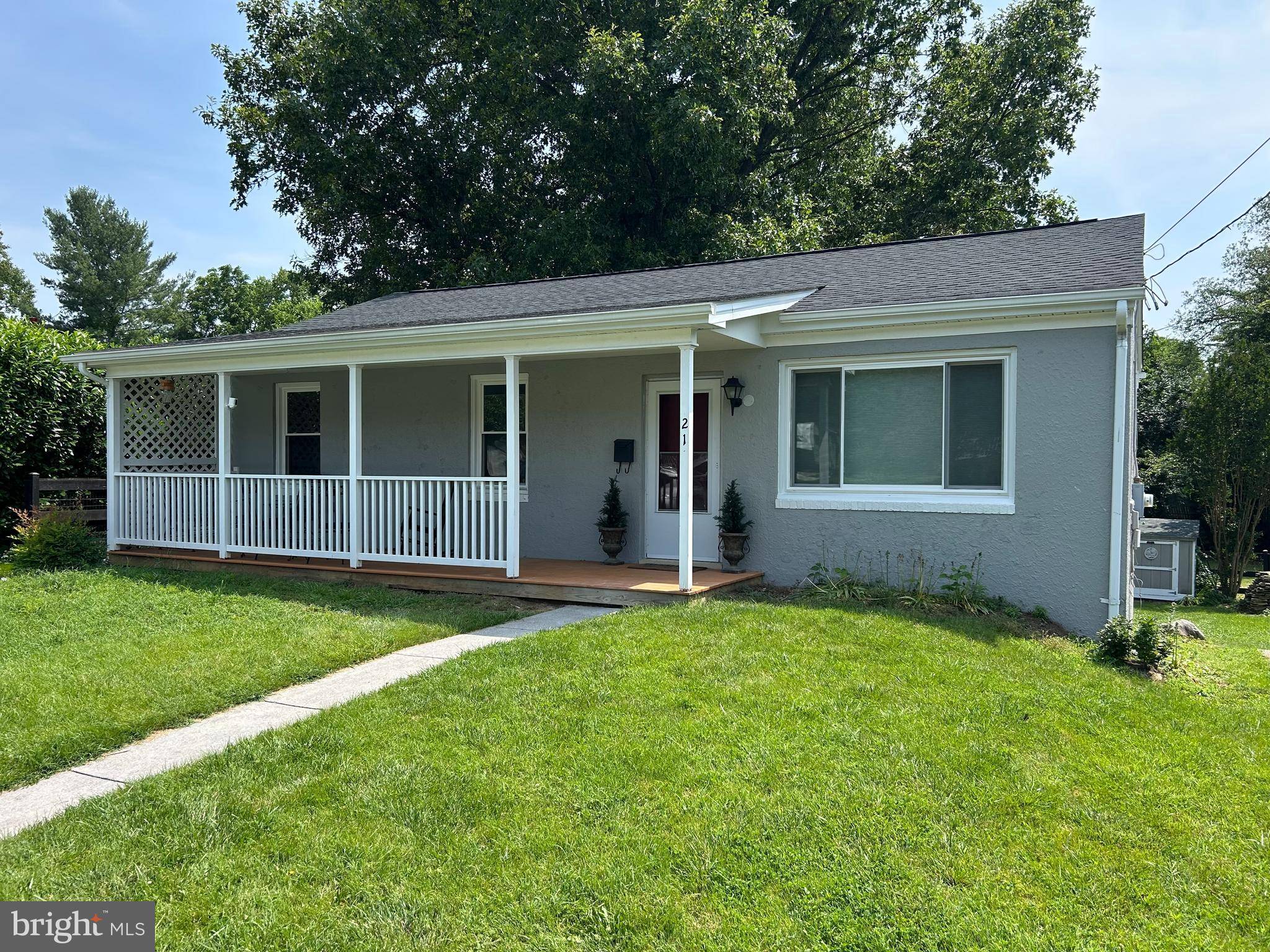 Berryville, VA 22611,21 W FAIRFAX ST