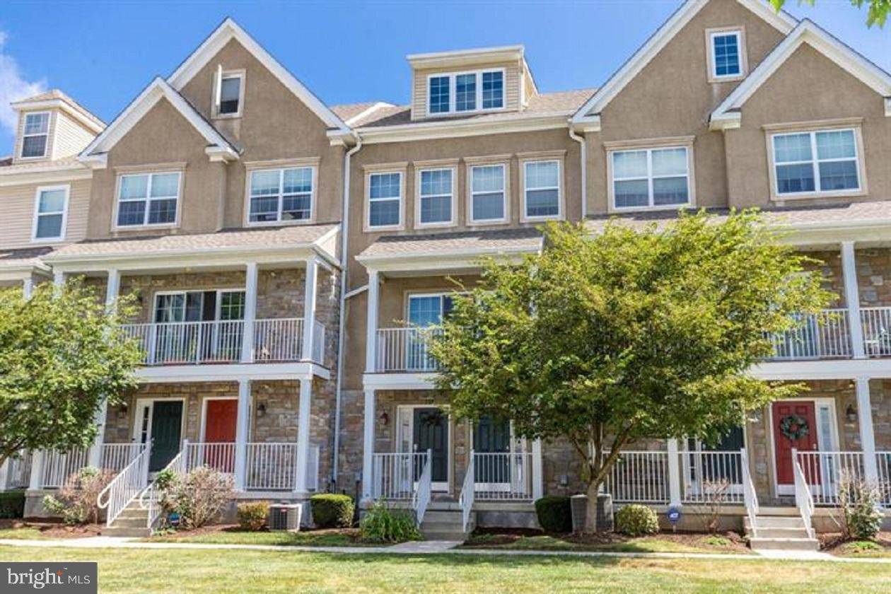 West Chester, PA 19382,128 JUSTIN DR #53