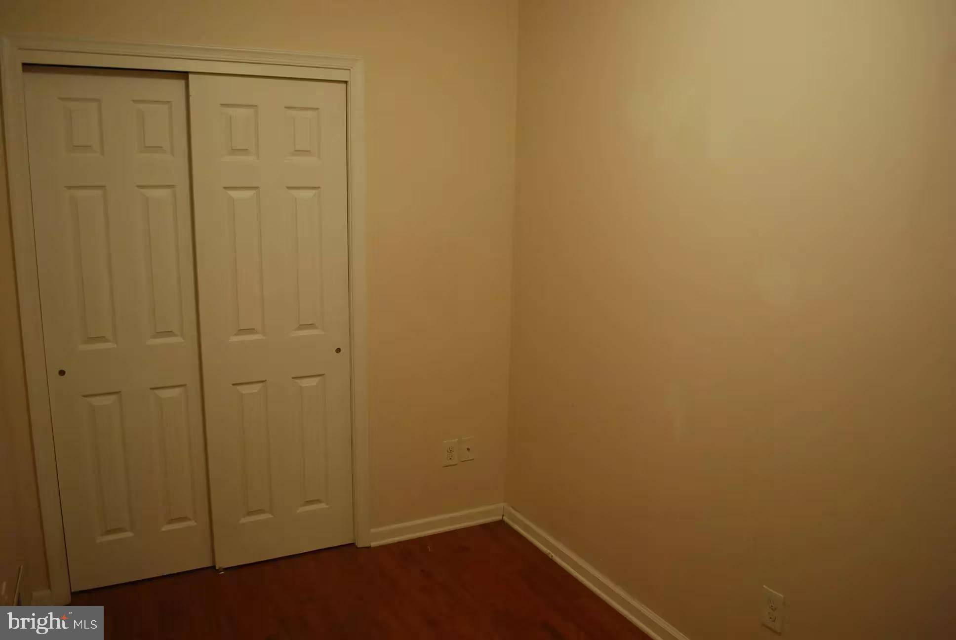 Philadelphia, PA 19147,827 REED ST