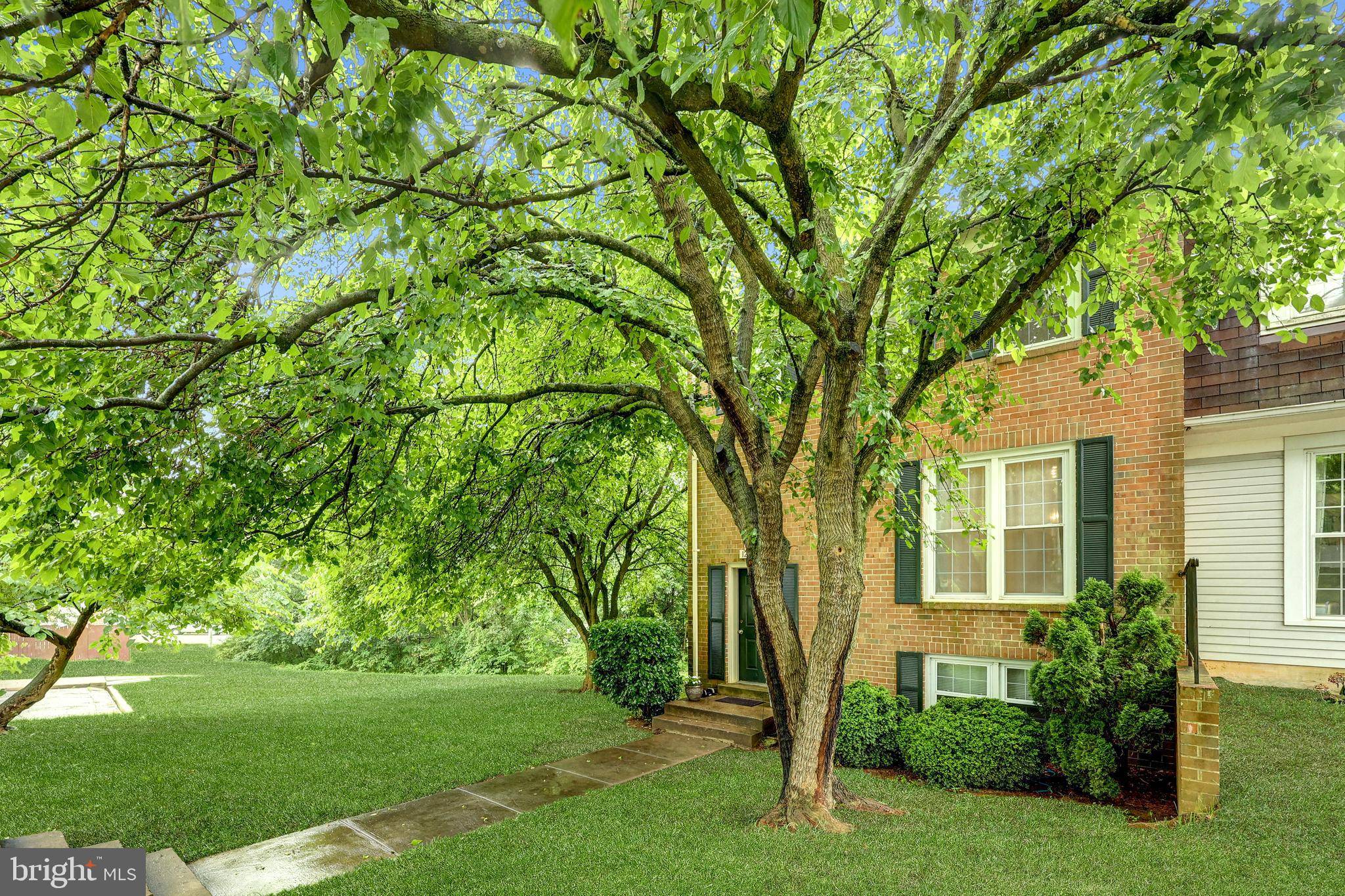 Woodbridge, VA 22192,12840 TUMBLING BROOK LN