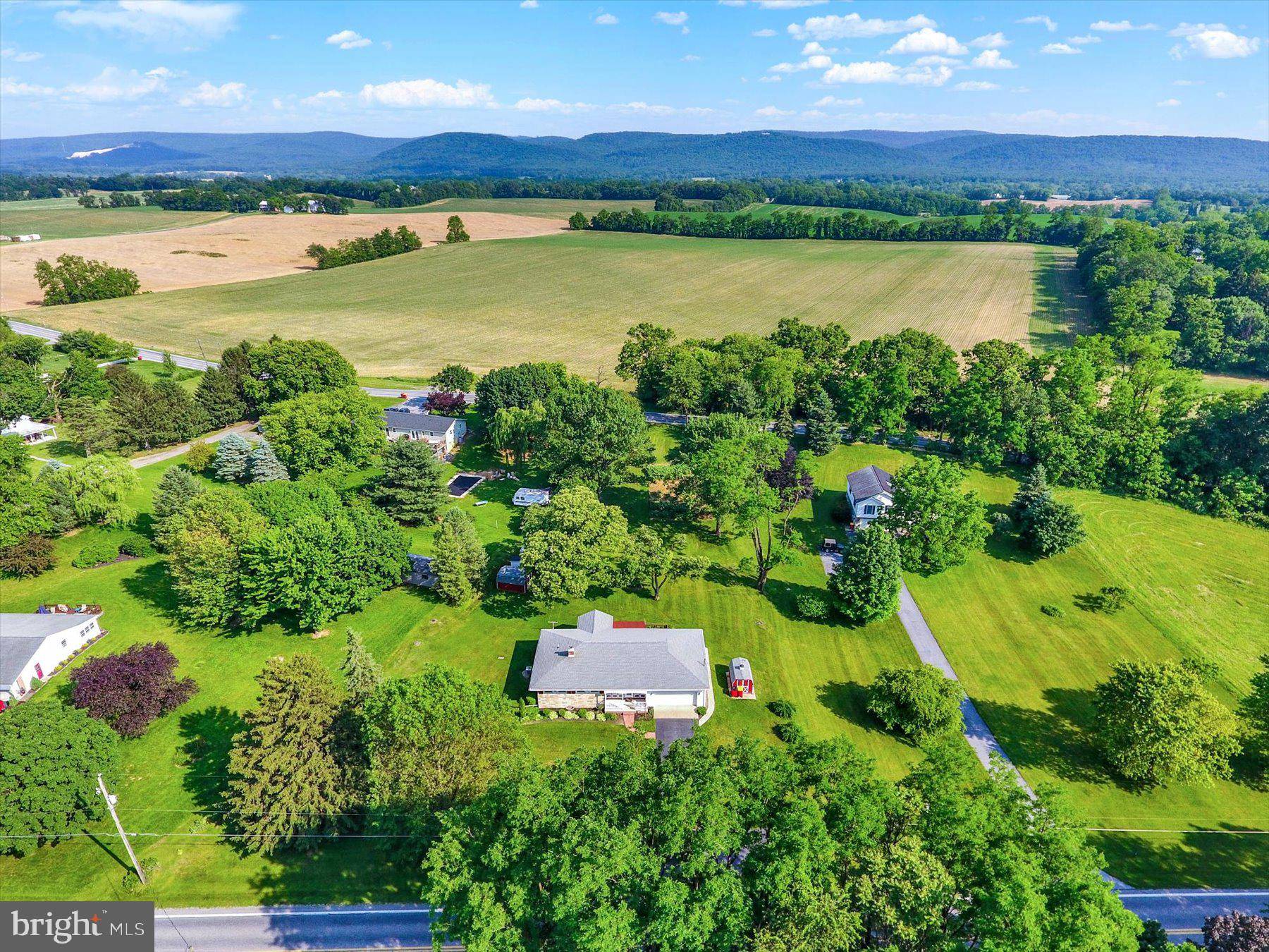 Carlisle, PA 17015,2378 WALNUT BOTTOM RD