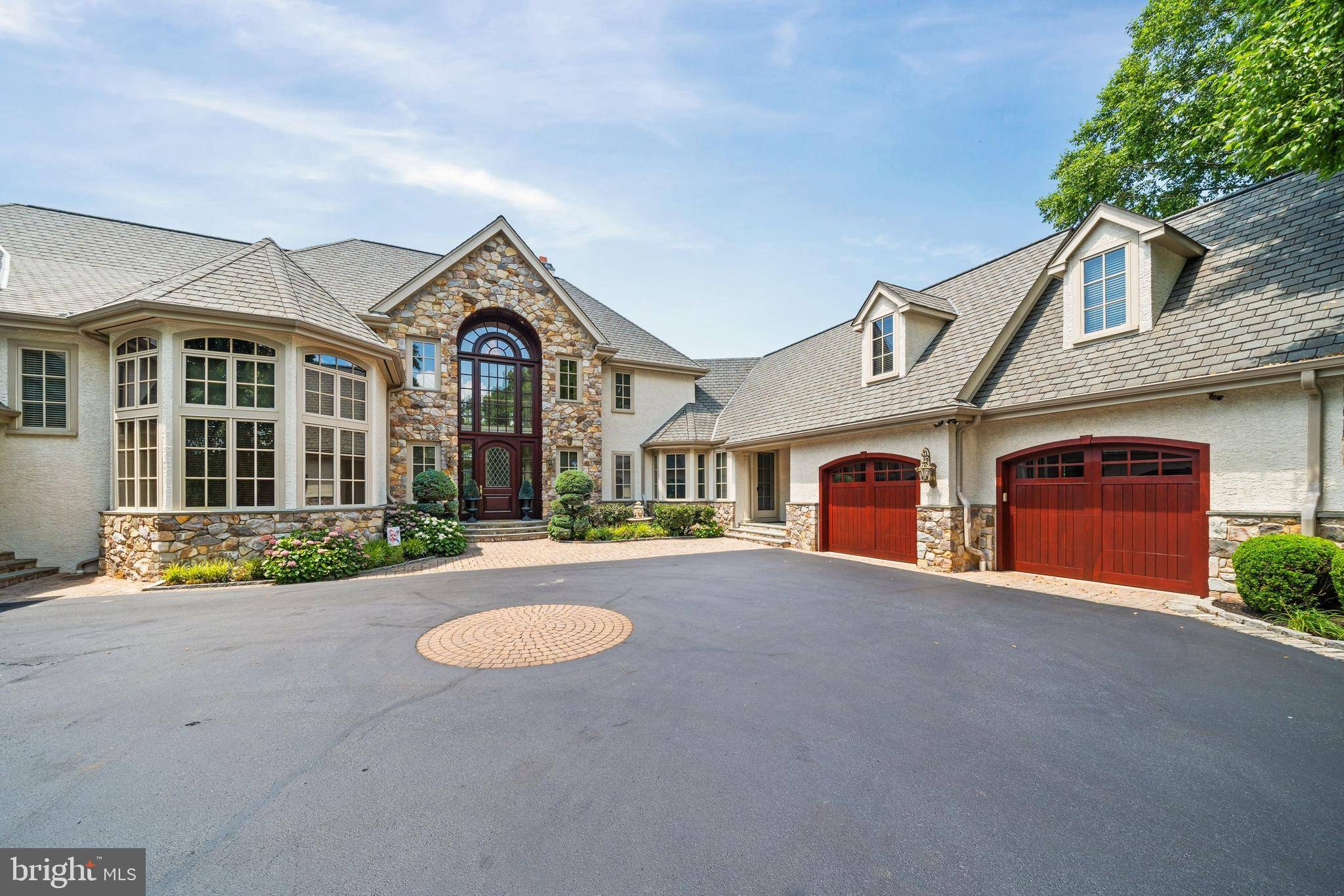 Wilmington, DE 19807,115 CENTRENEST LN