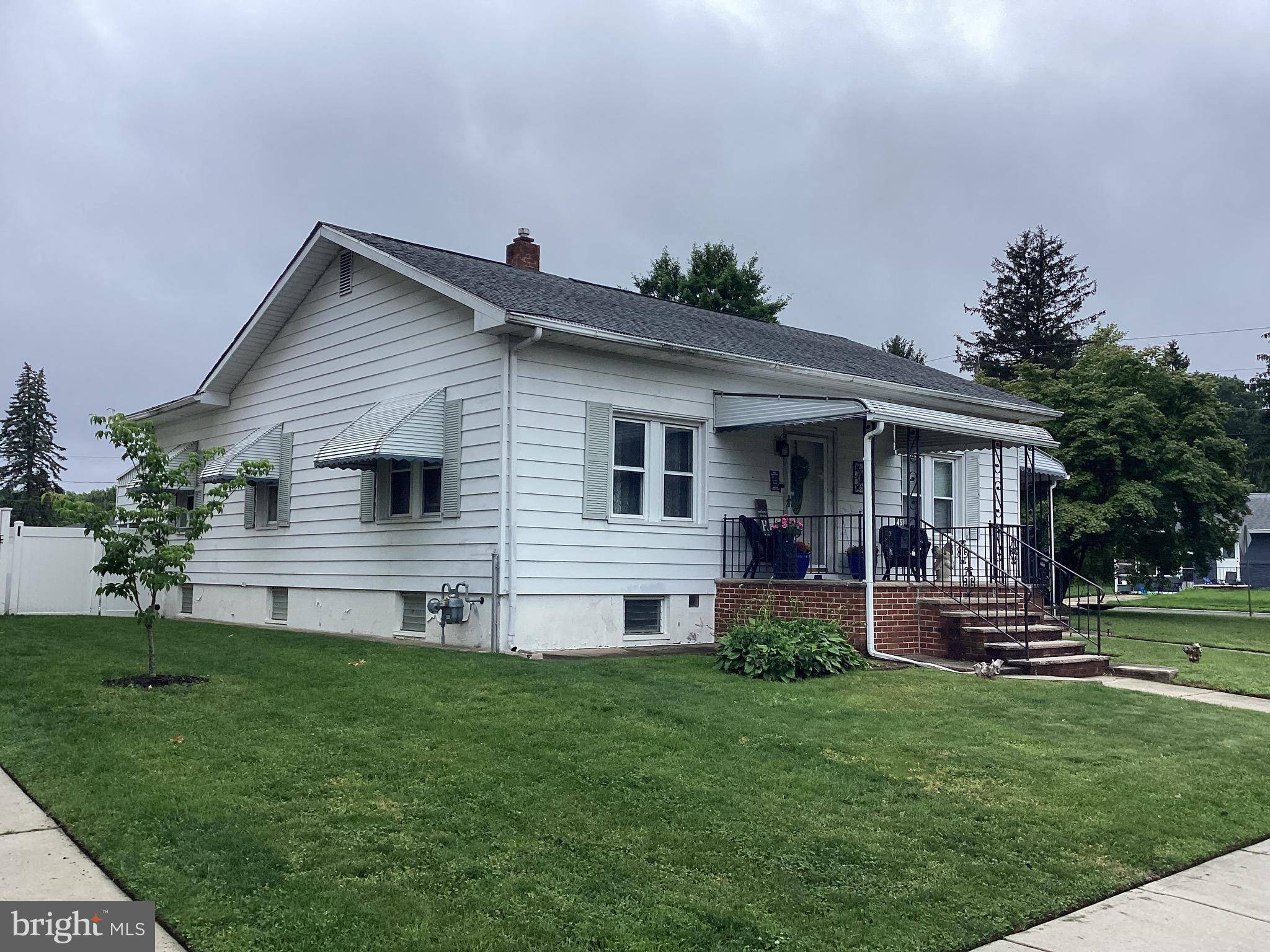 Bellmawr, NJ 08031,451 3RD AVE
