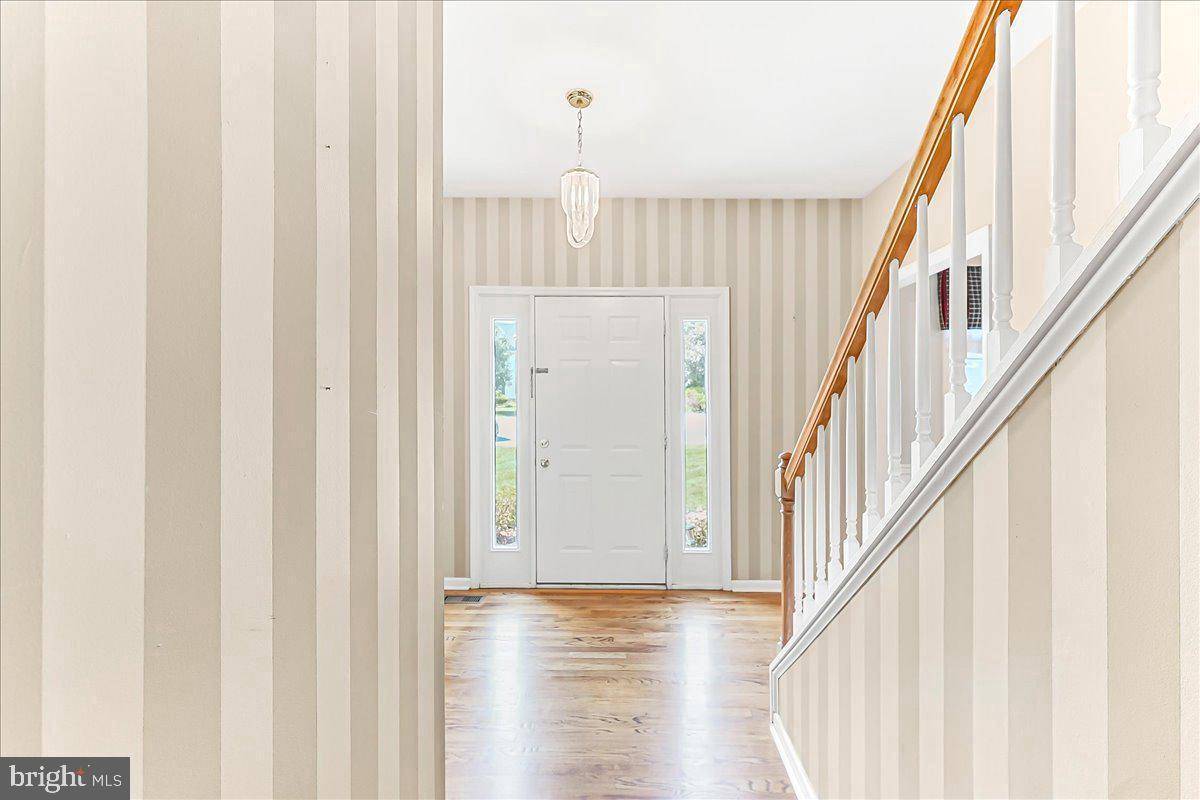 Hockessin, DE 19707,4 PINE TREE CT