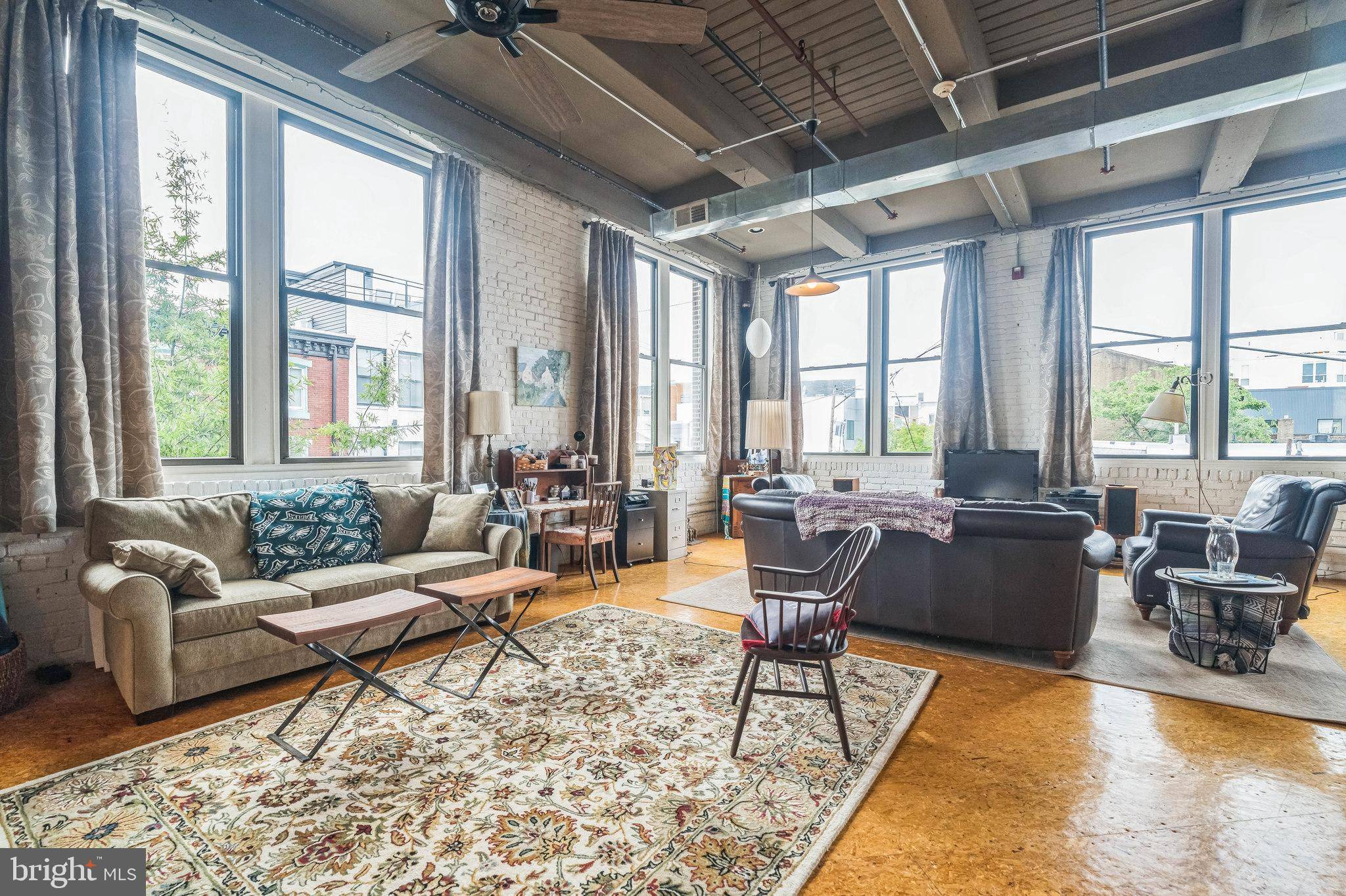 Philadelphia, PA 19125,2042-46 AMBER ST #201