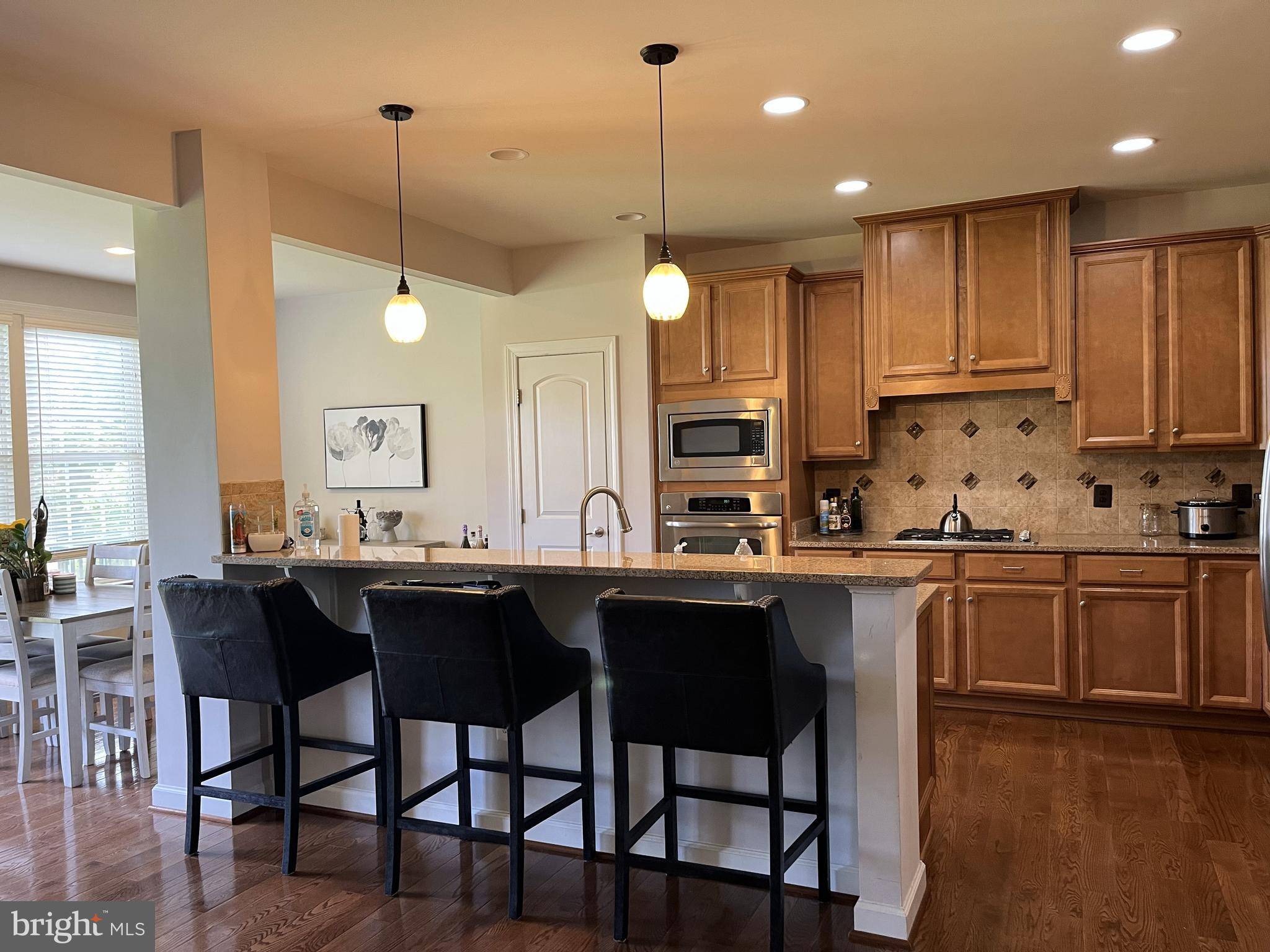 Chantilly, VA 20152,42626 OFFENHAM TER