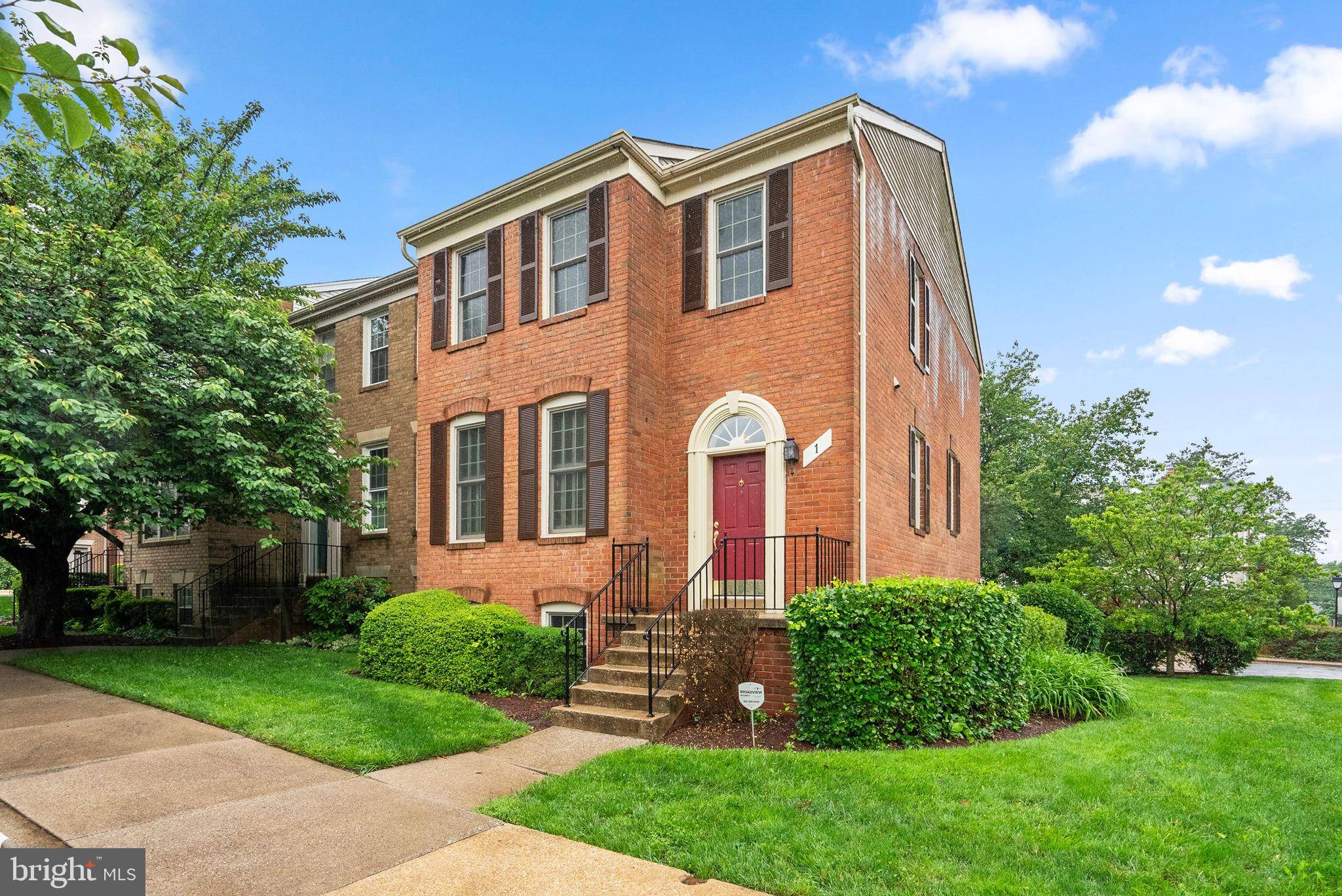 Rockville, MD 20852,1 CEDARWOOD CT
