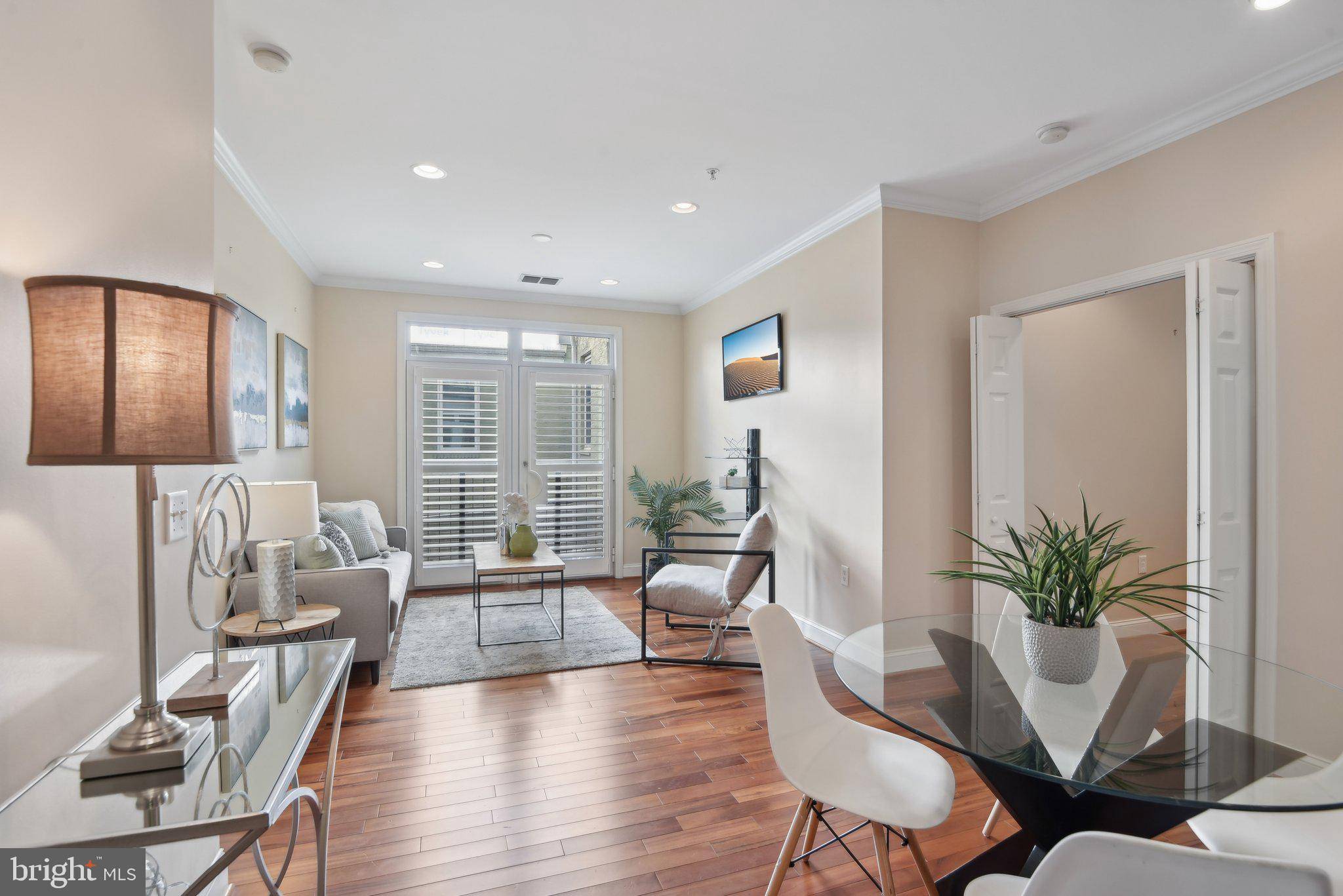 Washington, DC 20003,1391 PENNSYLVANIA AVE SE #249