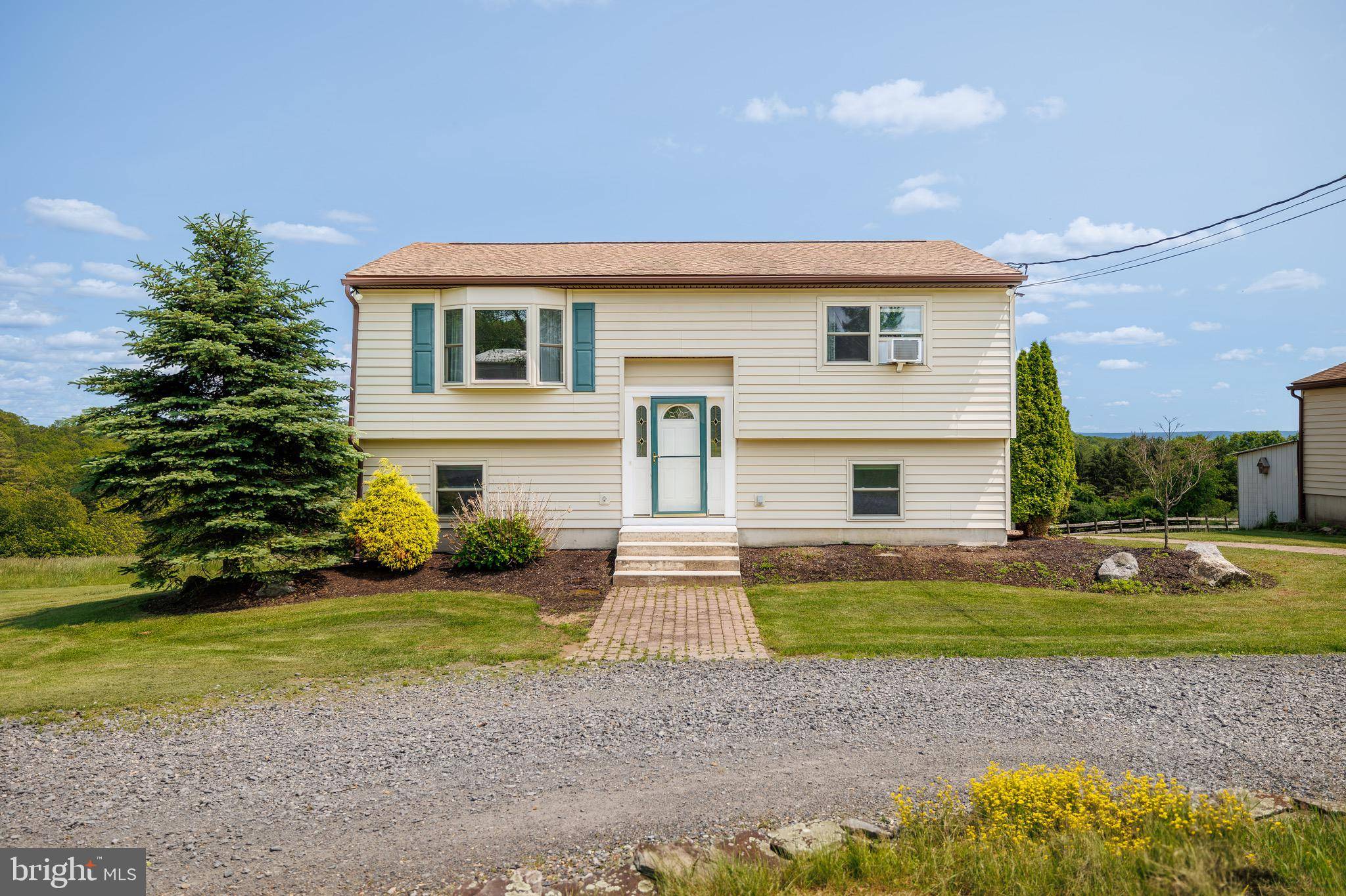 Kunkletown, PA 18058,924 HELL HOLLOW RD