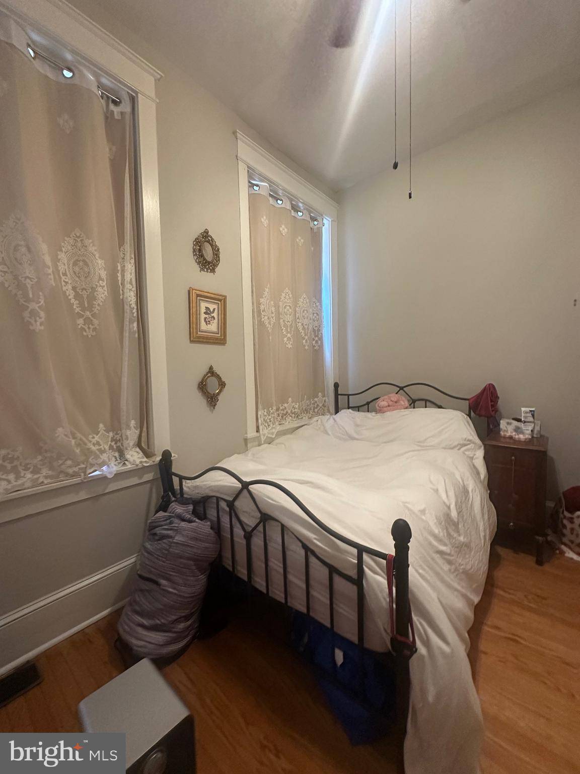 Philadelphia, PA 19107,241-47 S 10TH ST #1R