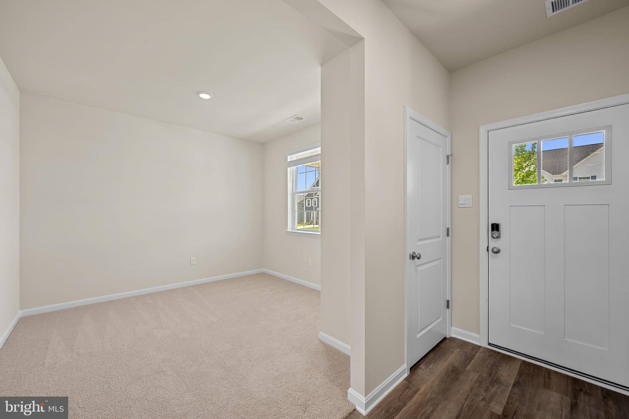 Lexington Park, MD 20653,20989 ROWAN KNIGHT DR