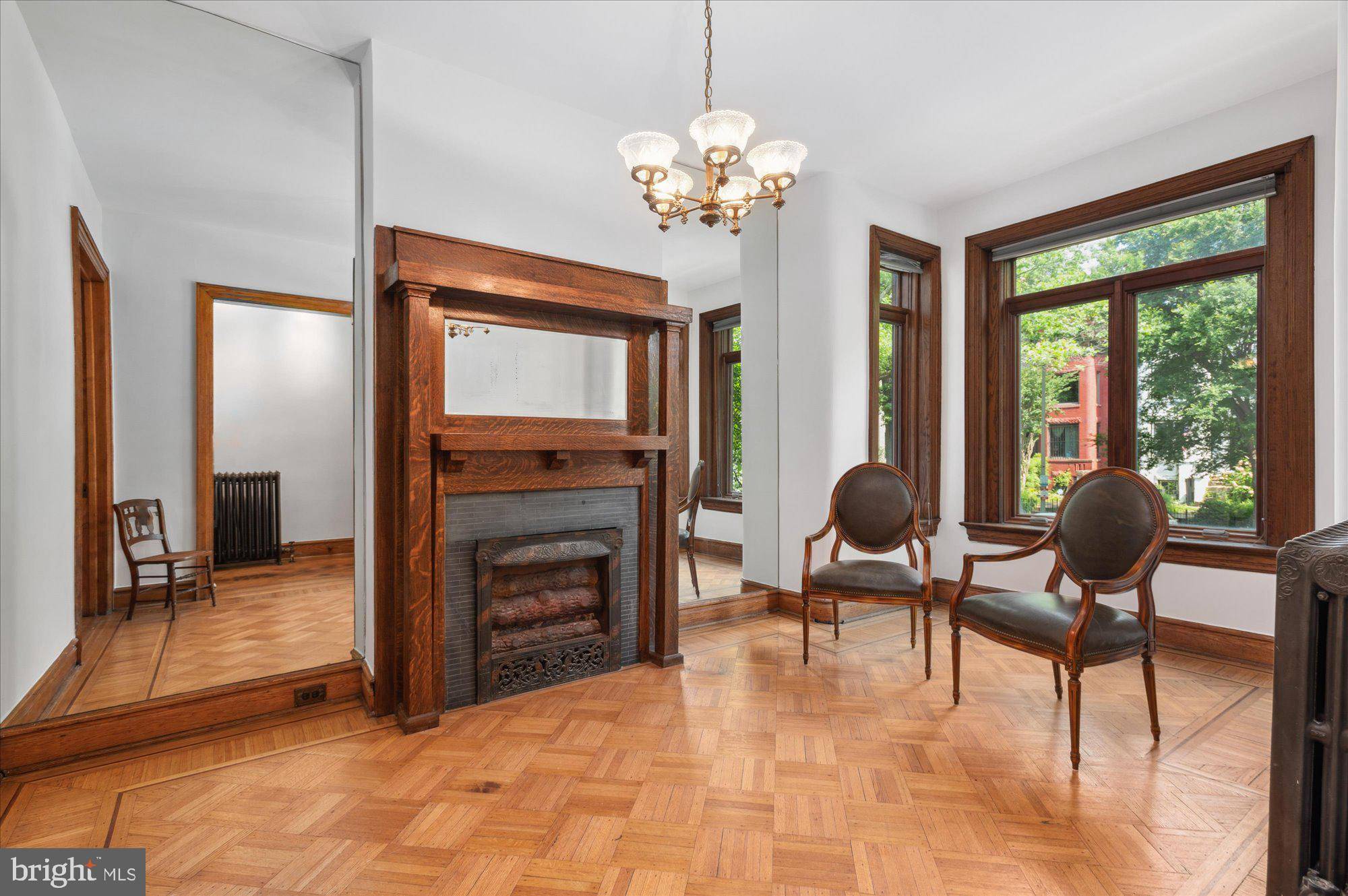 Washington, DC 20010,1116 LAMONT ST NW