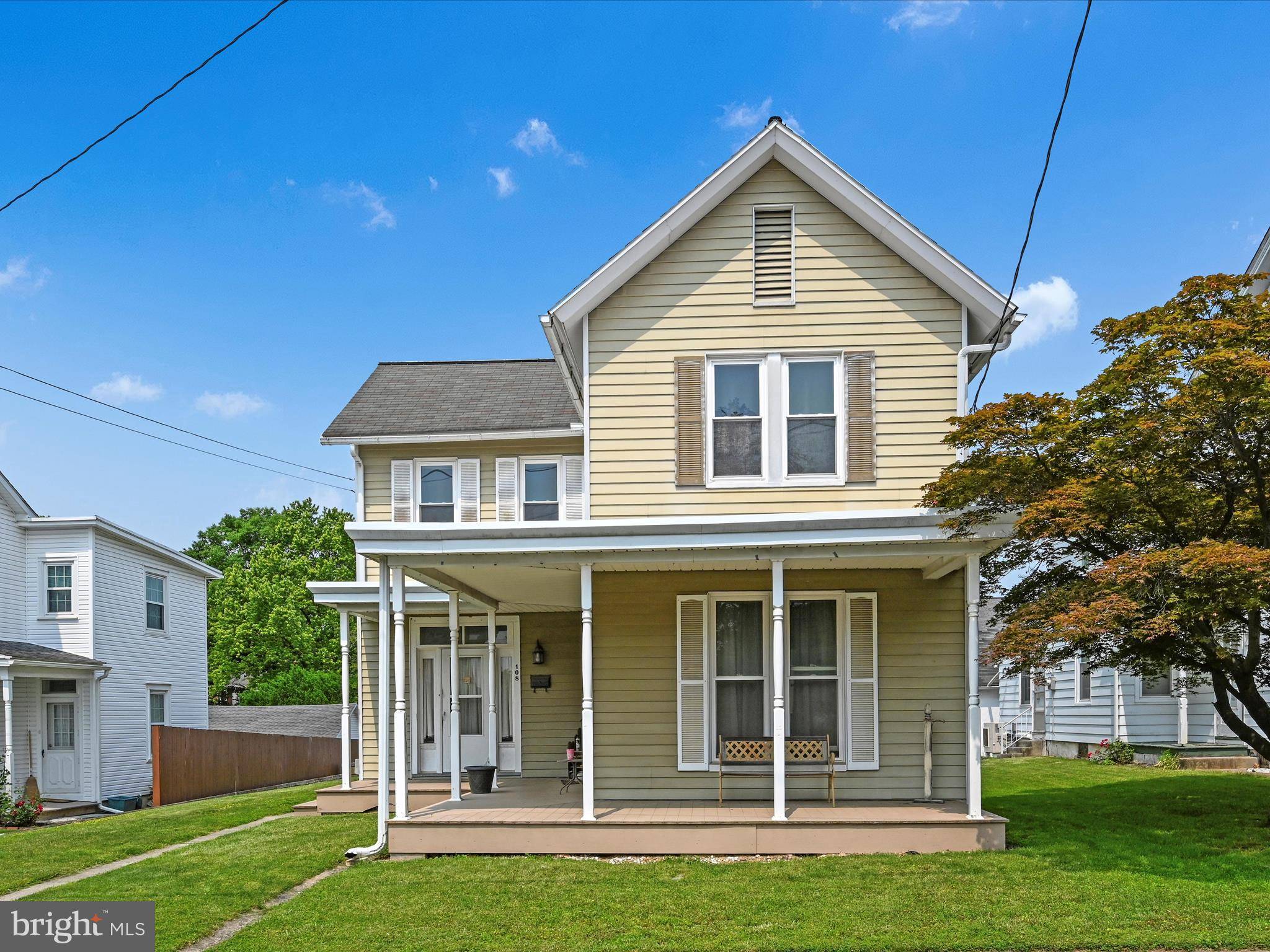 Akron, PA 17501,108 S 9TH ST