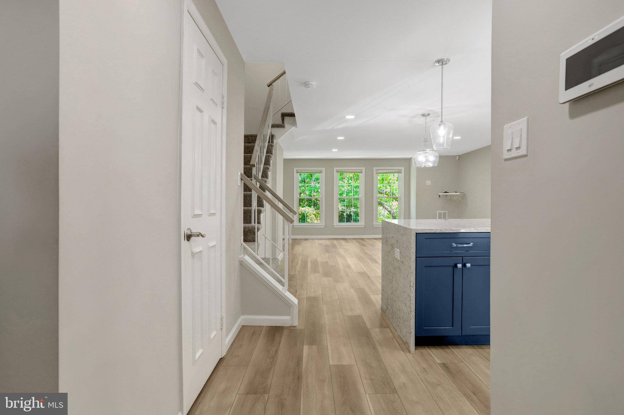 Alexandria, VA 22315,7457 HATHERLEIGH CT