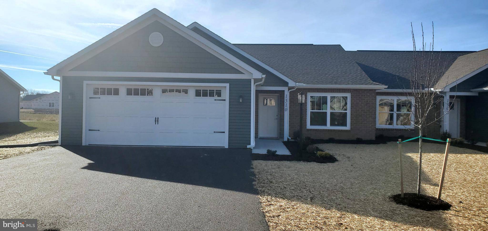 Chambersburg, PA 17202,1310 TREELINE