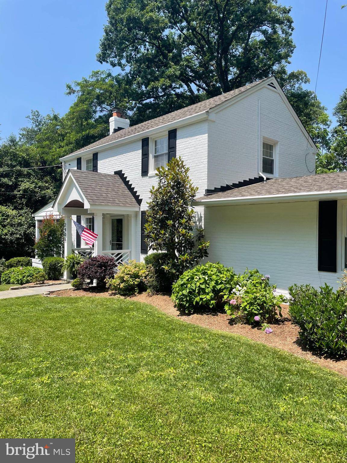 Arlington, VA 22207,2408 N UPSHUR ST
