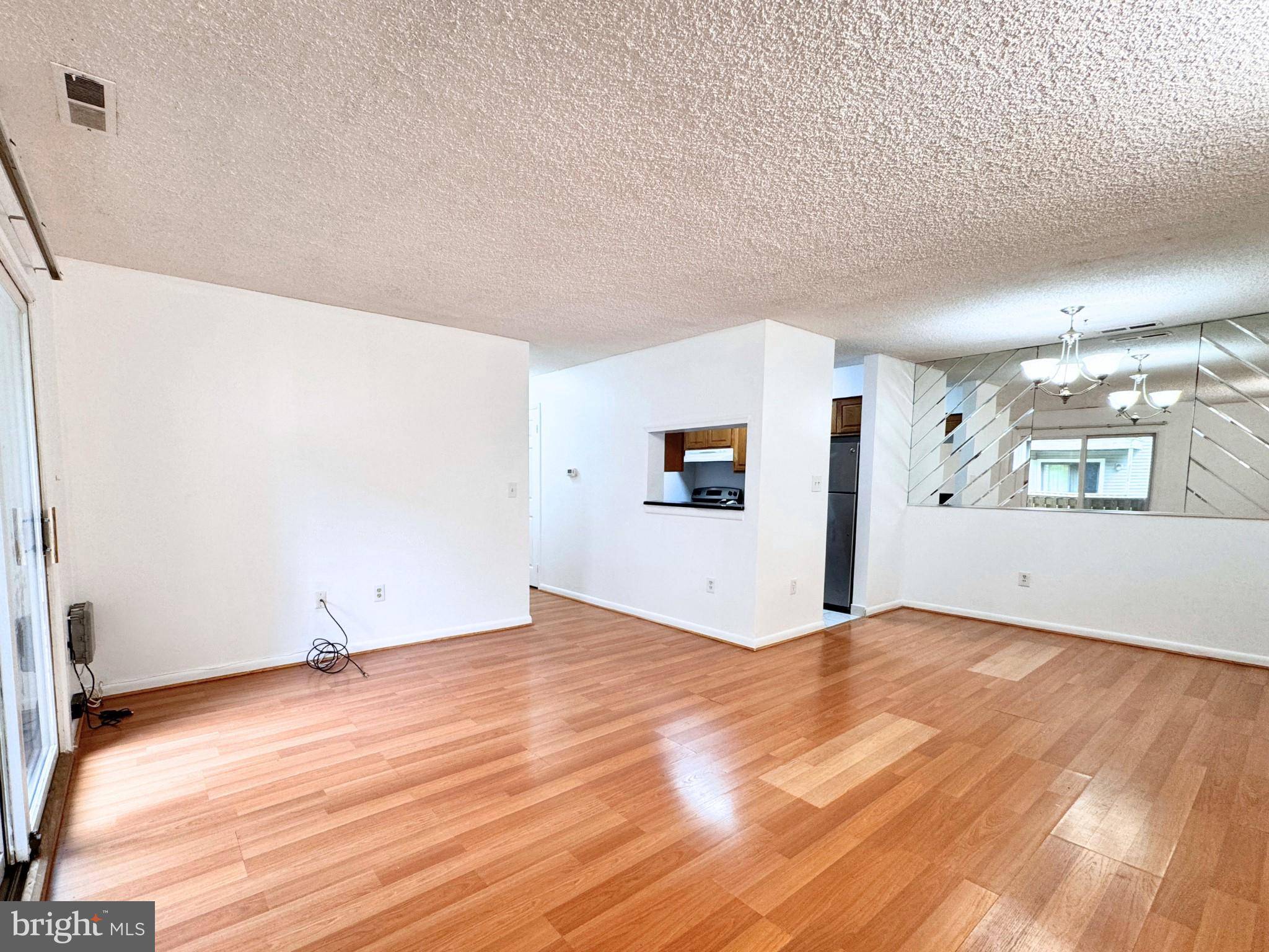 Plainsboro, NJ 08536,707 RAVENS CREST DR