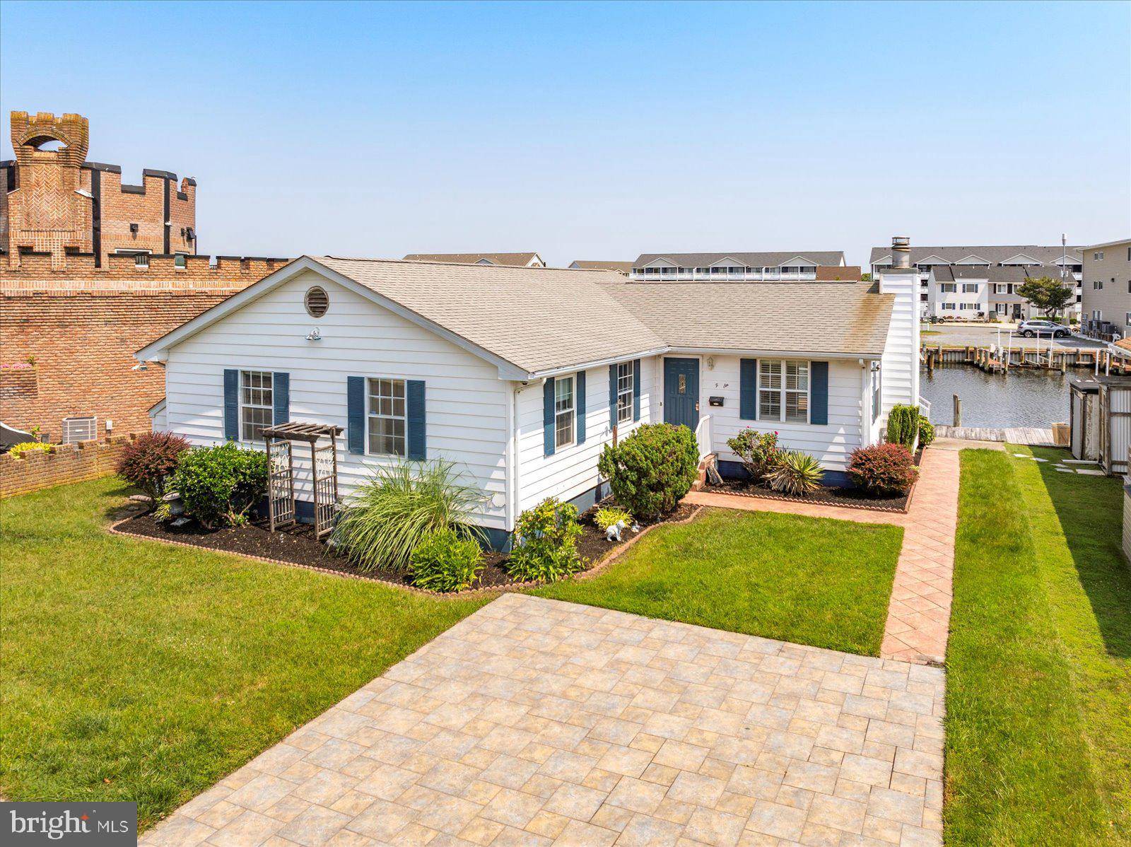 Ocean City, MD 21842,156 CAPTAINS QUARTERS RD