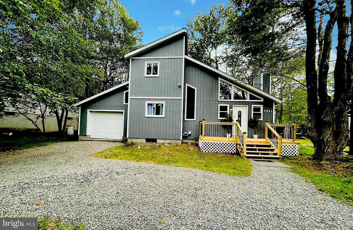 Tobyhanna, PA 18466,1225 COUNTRY PLACE DR