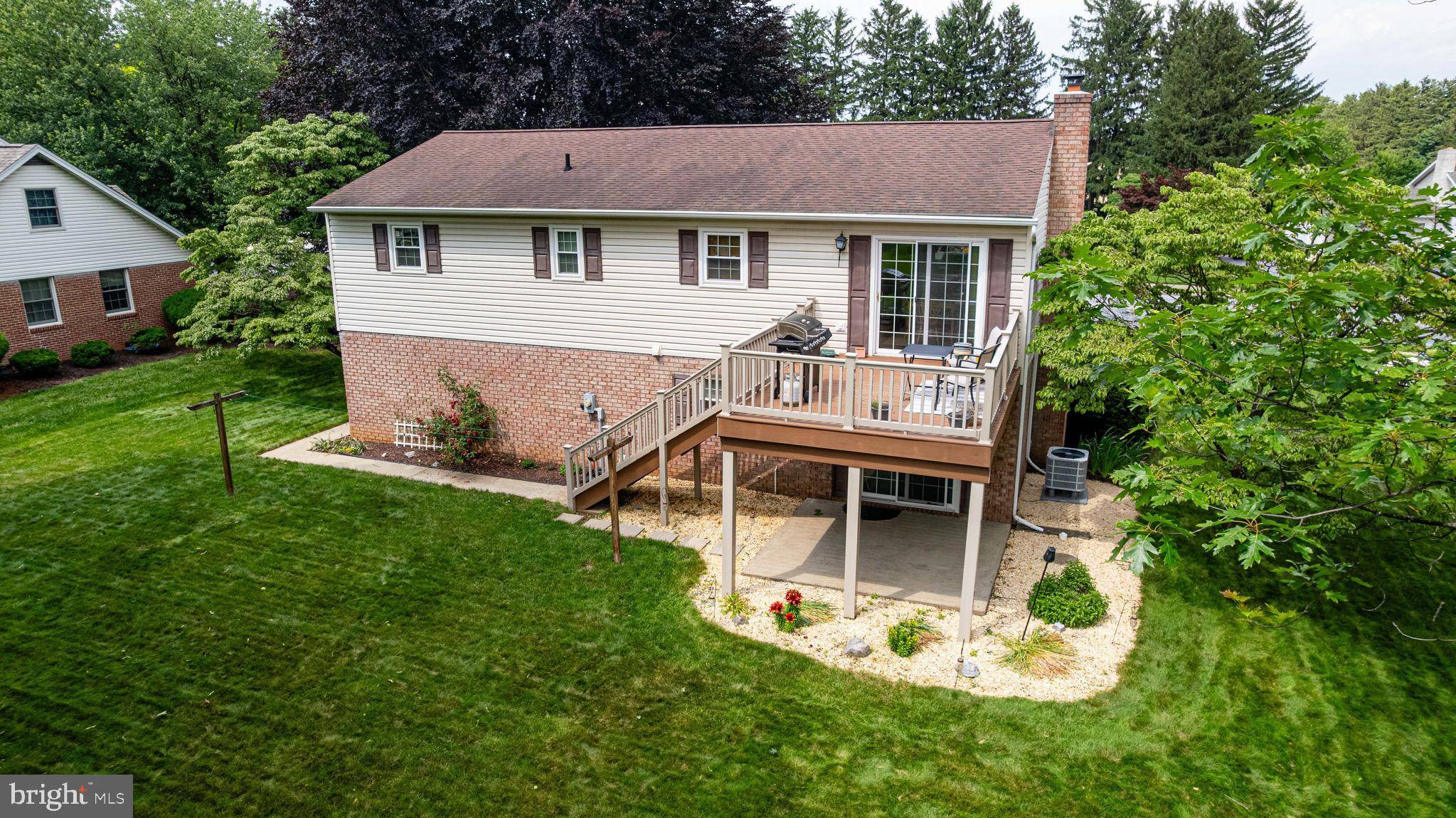 Chambersburg, PA 17201,978 EAST MCKINLEY ST.