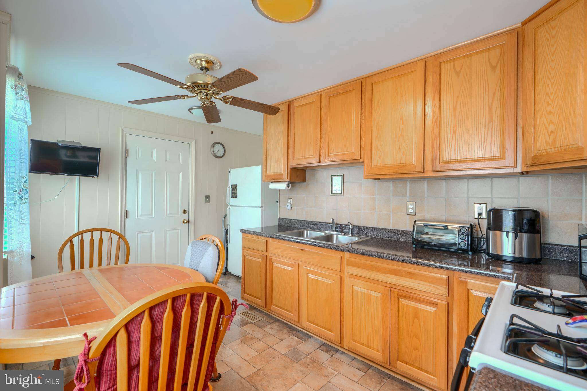Baltimore, MD 21222,3413 YARDLEY DR