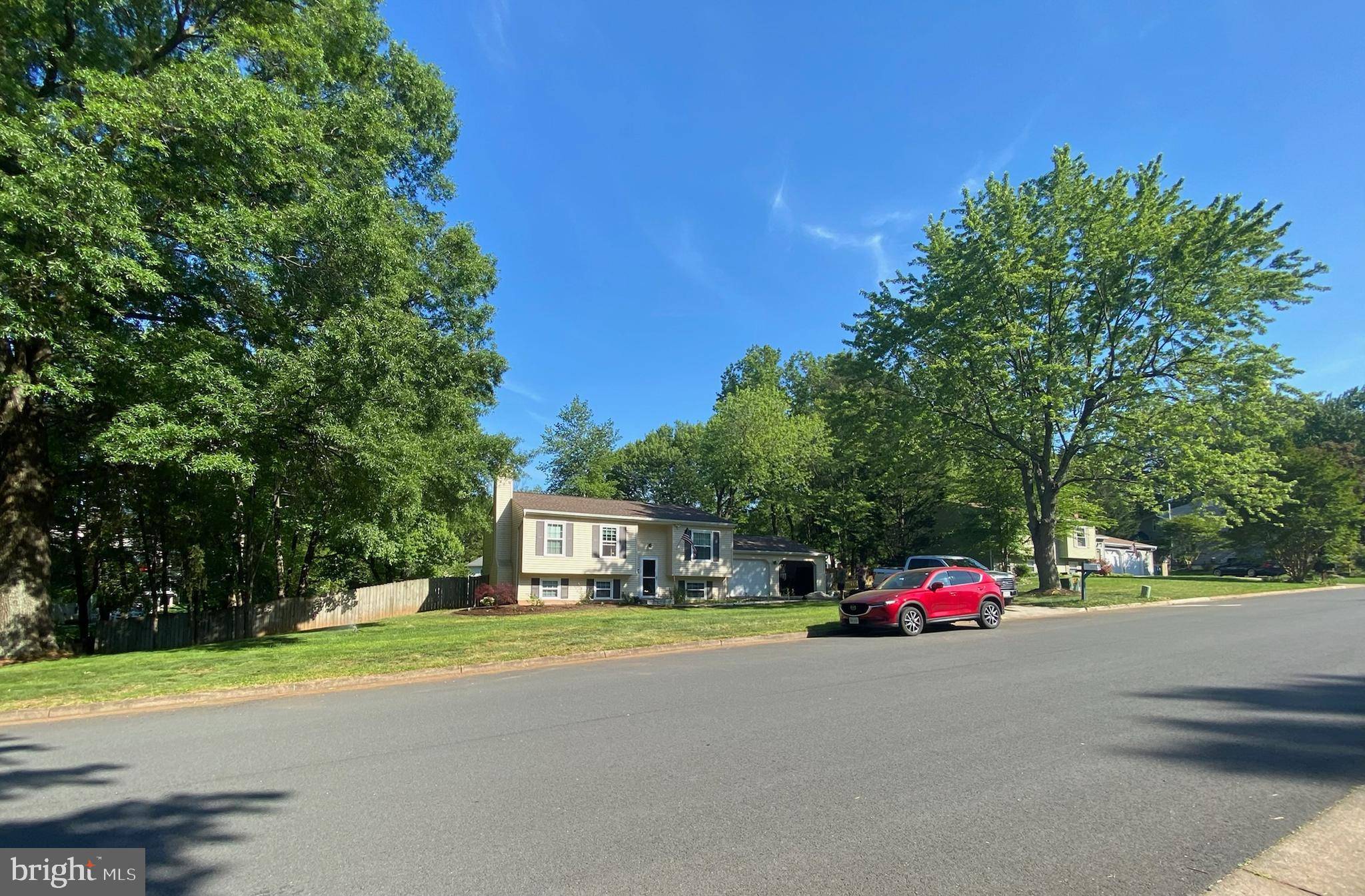 Herndon, VA 20171,2801 REIGN ST