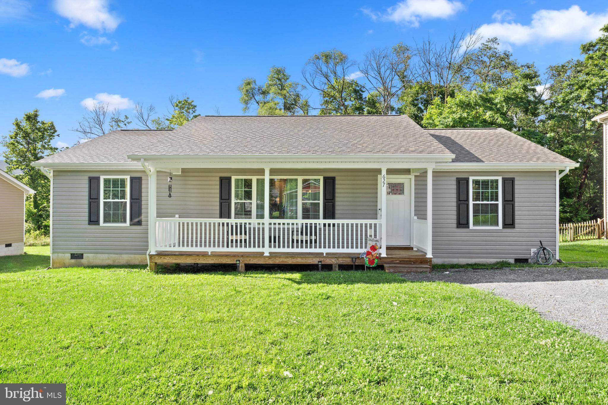 Shenandoah, VA 22849,627 COVERSTONE LN