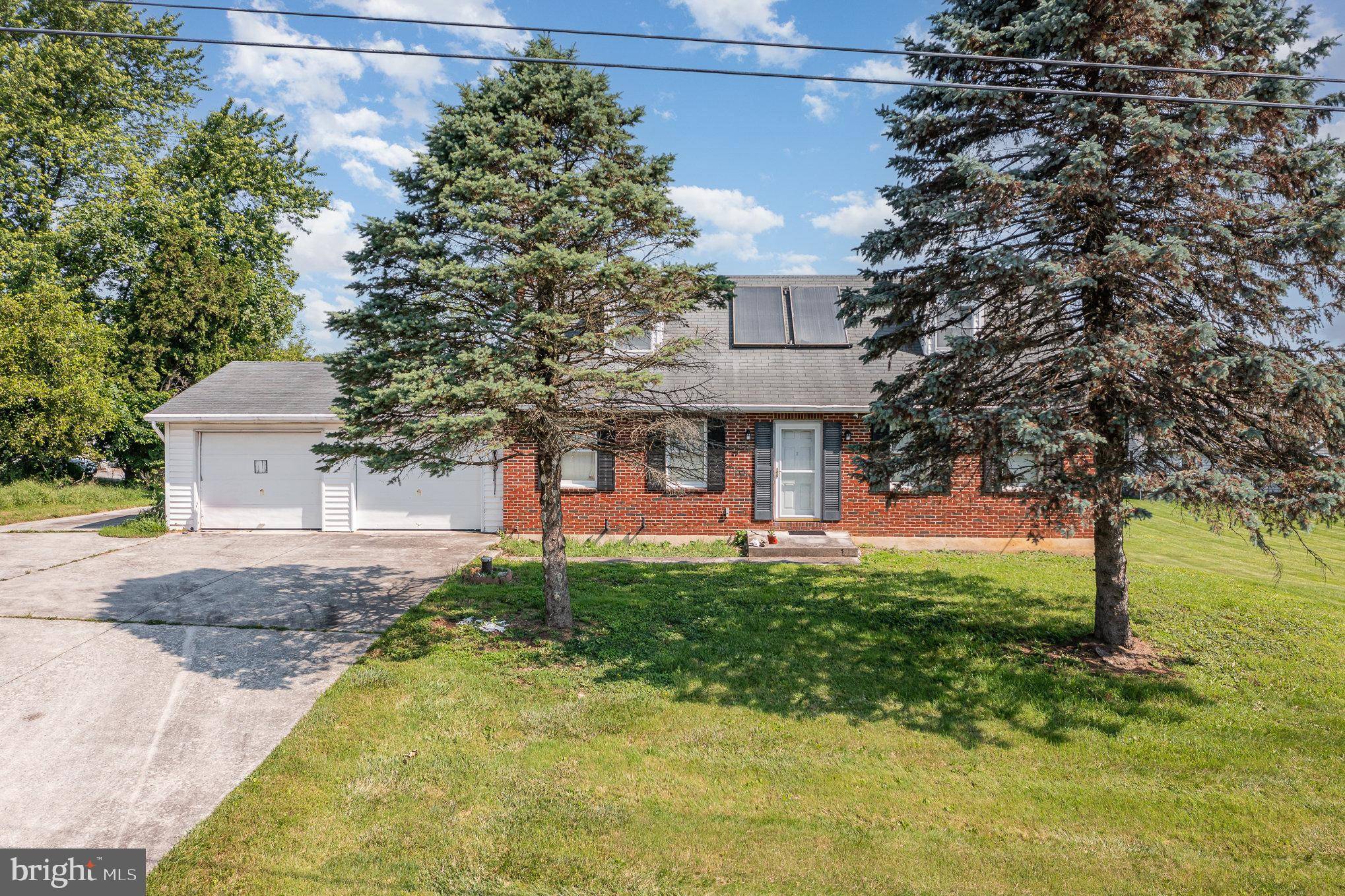 Carlisle, PA 17015,1370 W TRINDLE RD