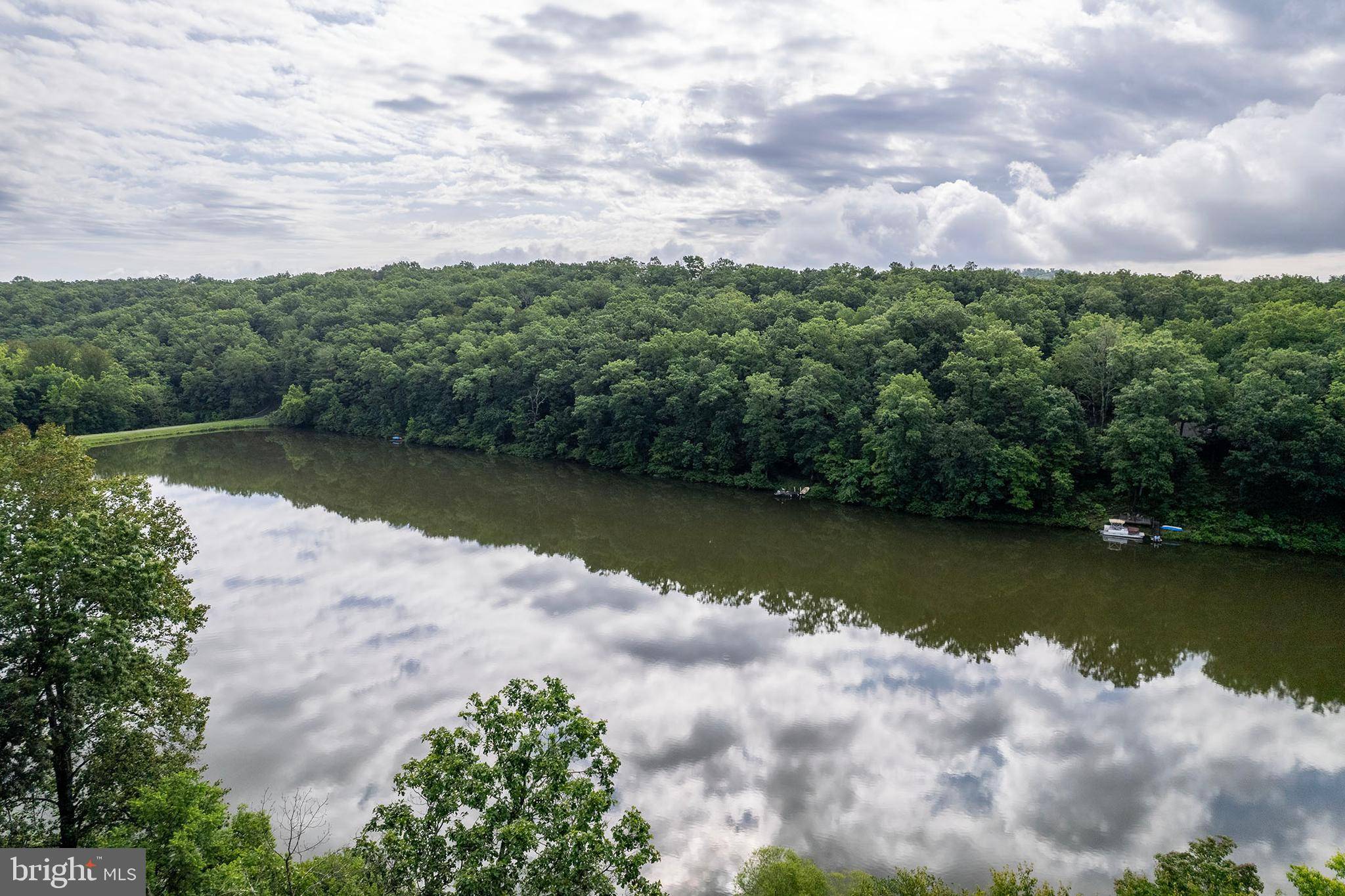 Winchester, VA 22603,683 LAKE SAINT CLAIR DR
