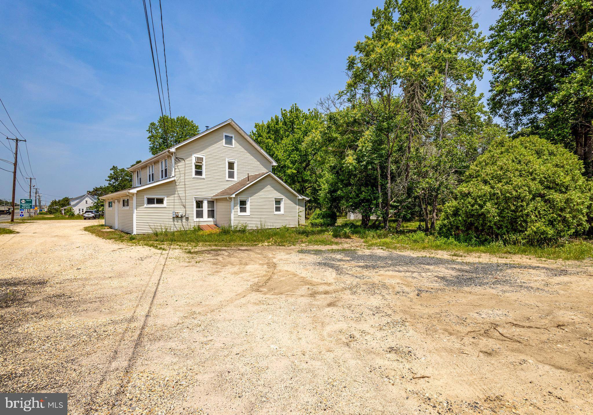 Hammonton, NJ 08037,1022 BLACK HORSE PIKE
