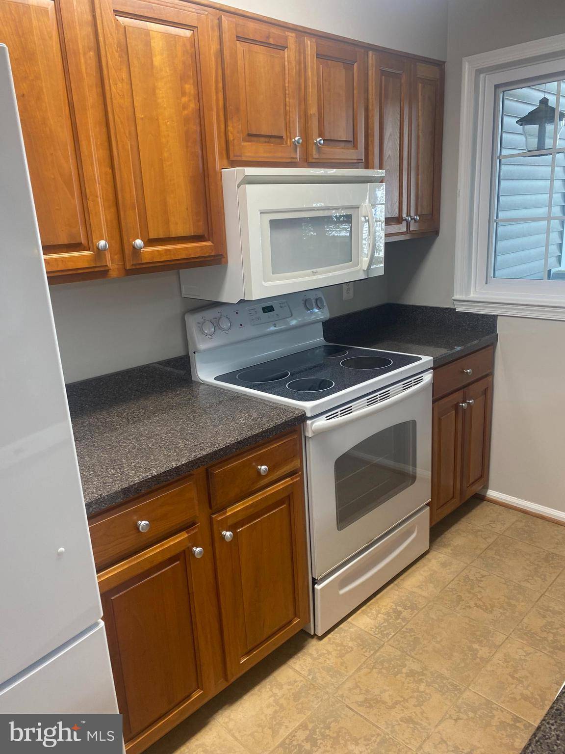 Fairfax, VA 22033,12896 GRAYS POINTE RD #12896B