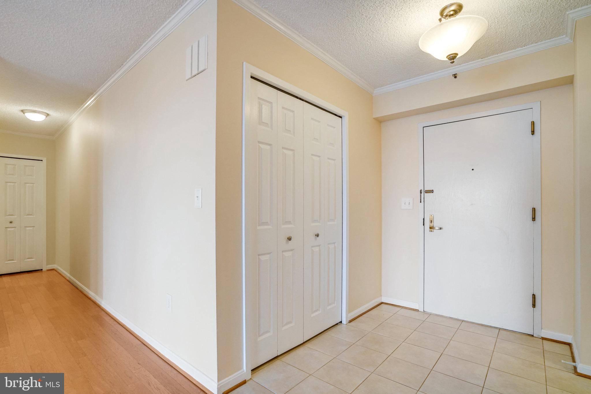 Arlington, VA 22202,1300 CRYSTAL DR #1210S