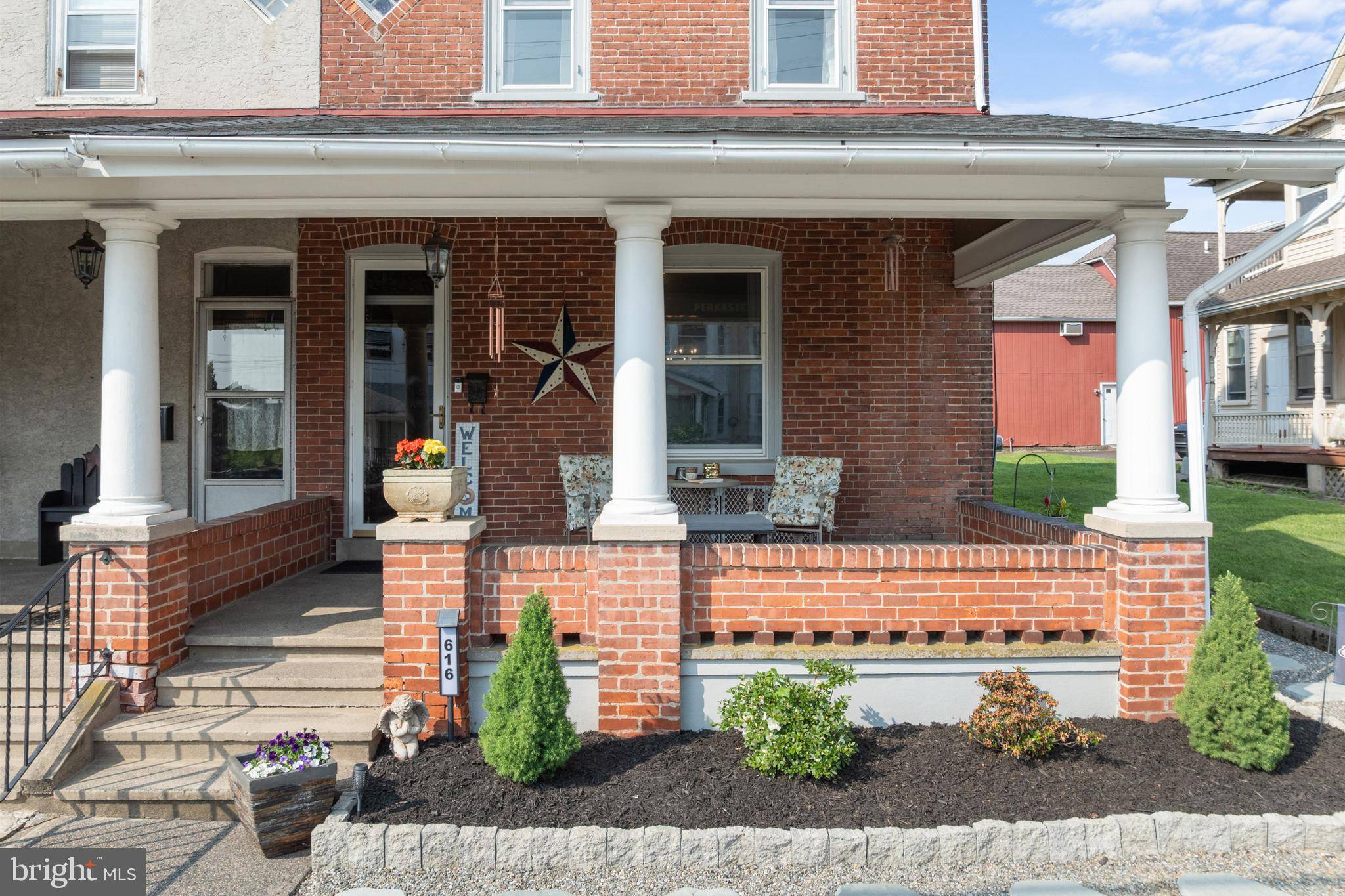 Perkasie, PA 18944,616 ARCH ST