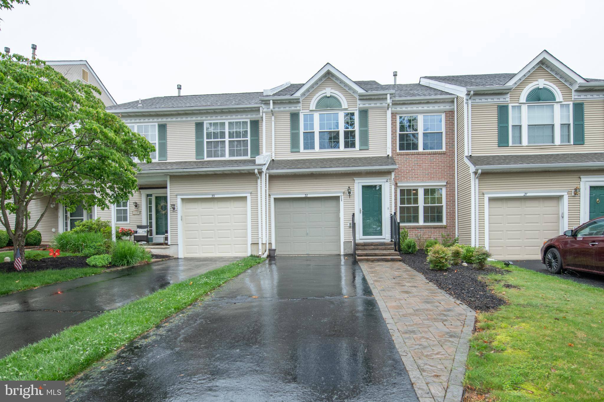 Newtown, PA 18940,32 CAMELLIA CT