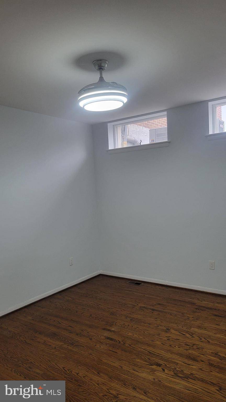 Philadelphia, PA 19106,502 SPRUCE ST #2