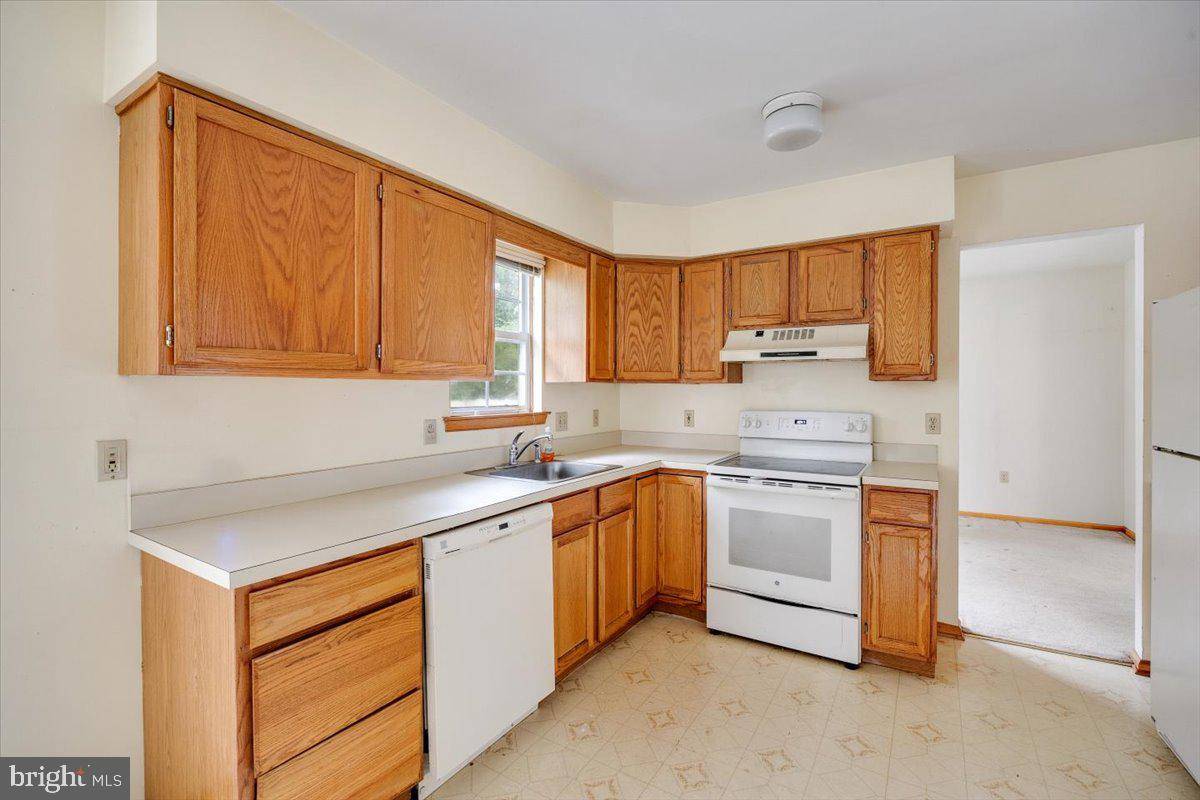 Sicklerville, NJ 08081,81 ROSALIND CIR