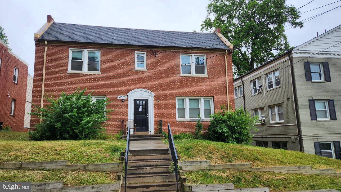 Bethesda, MD 20814,4515 AVONDALE ST #1